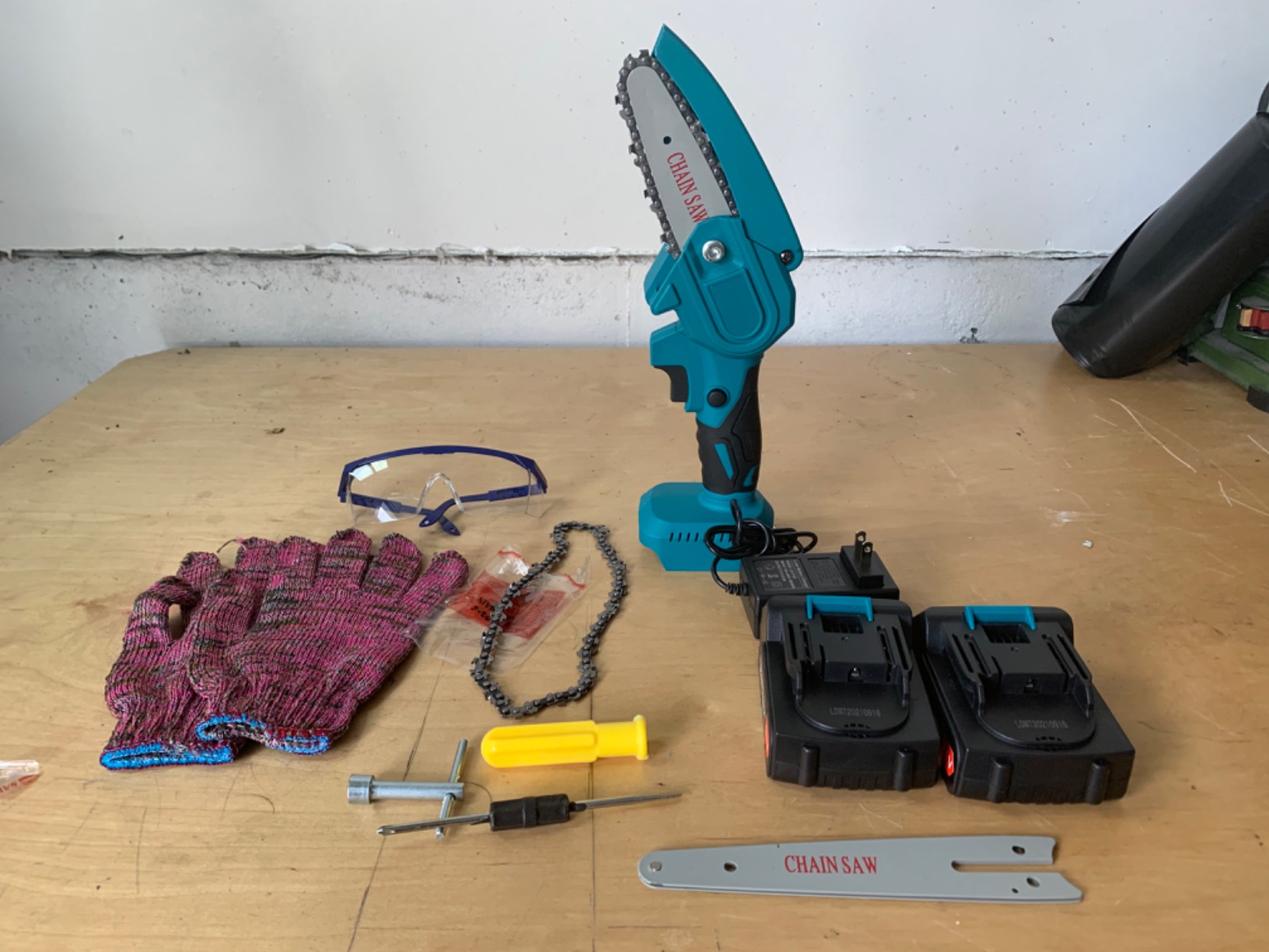 20000 RPM Electric Weed Wacker with Wheel, 12