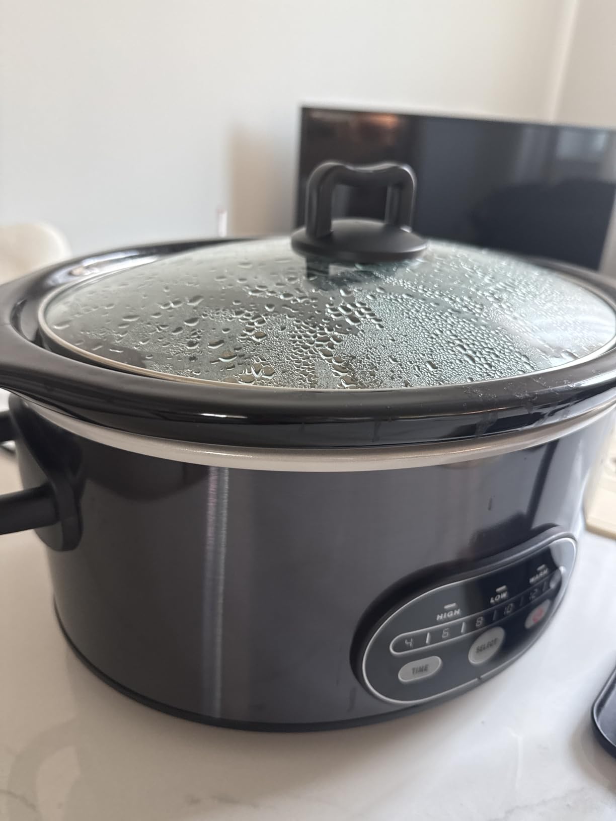 OLIXIS Slow Cooker 6 Quart, Ceramic Nonstick Coating, Programmable Slow Cooker with Dishwasher Stoneware Pot and Tempered Glass Lid, Multi Cookers with 3 Temperature, 35in Tangle Free Cord, Black customer photo 1