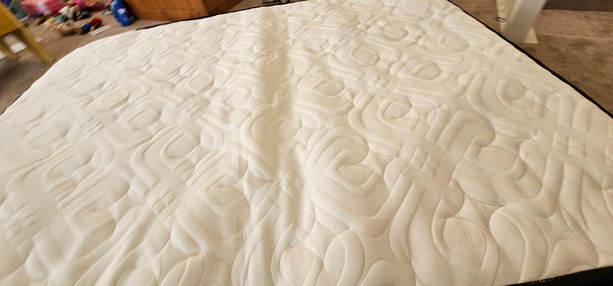 BedStory Firm King Mattress 14 Inch, Hybrid Mattresses 7-Zone Pain Relief - Firm Bed in a Box - Fiberglass Free, CertiPUR-US Certified, 365-Night Trial customer photo 1