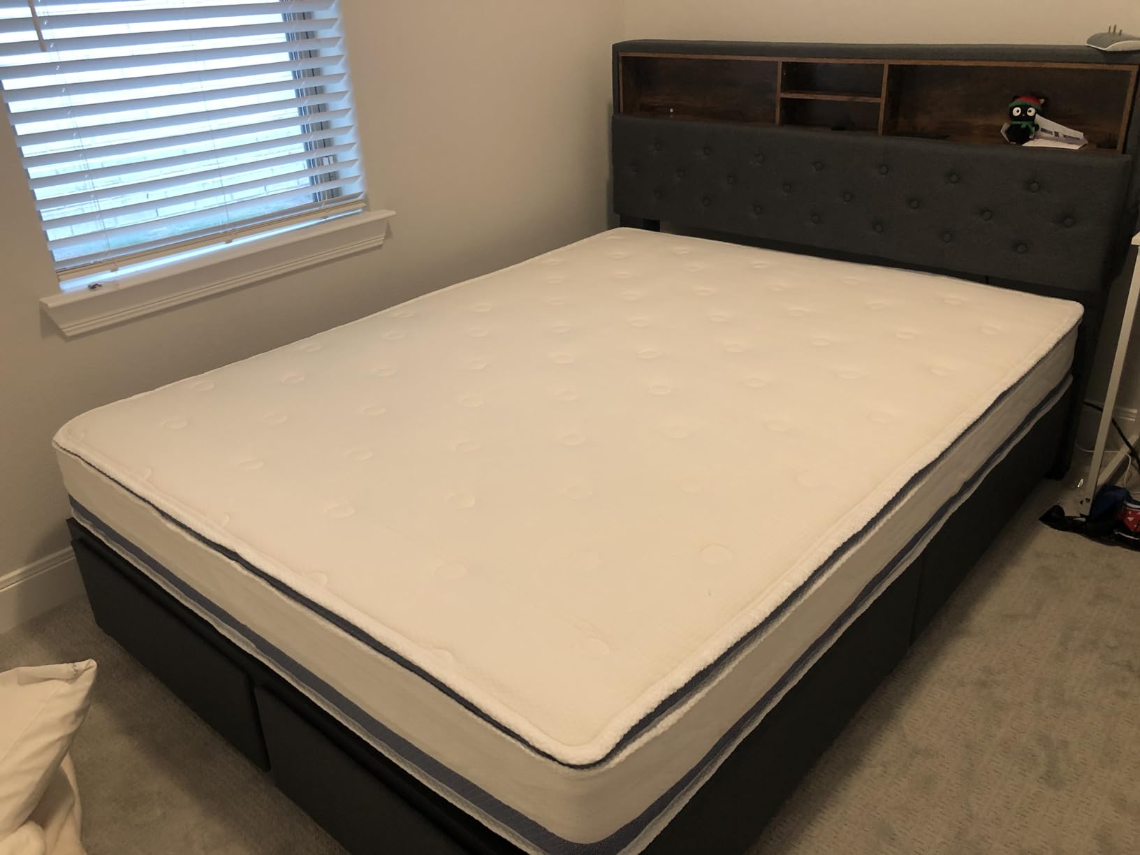 Medium Plush Queen Mattress 14 Inch Hybrid Mattress for Side Sleeper | Pocketed Springs and Gel Memory Foam, Pressure Relief for Side Sleepers, CertiPUR-US, 365-Night Trial customer photo 1