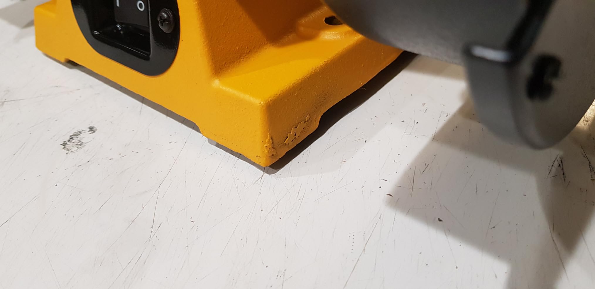 DEWALT DW758 8-Inch Bench Grinder customer photo 1