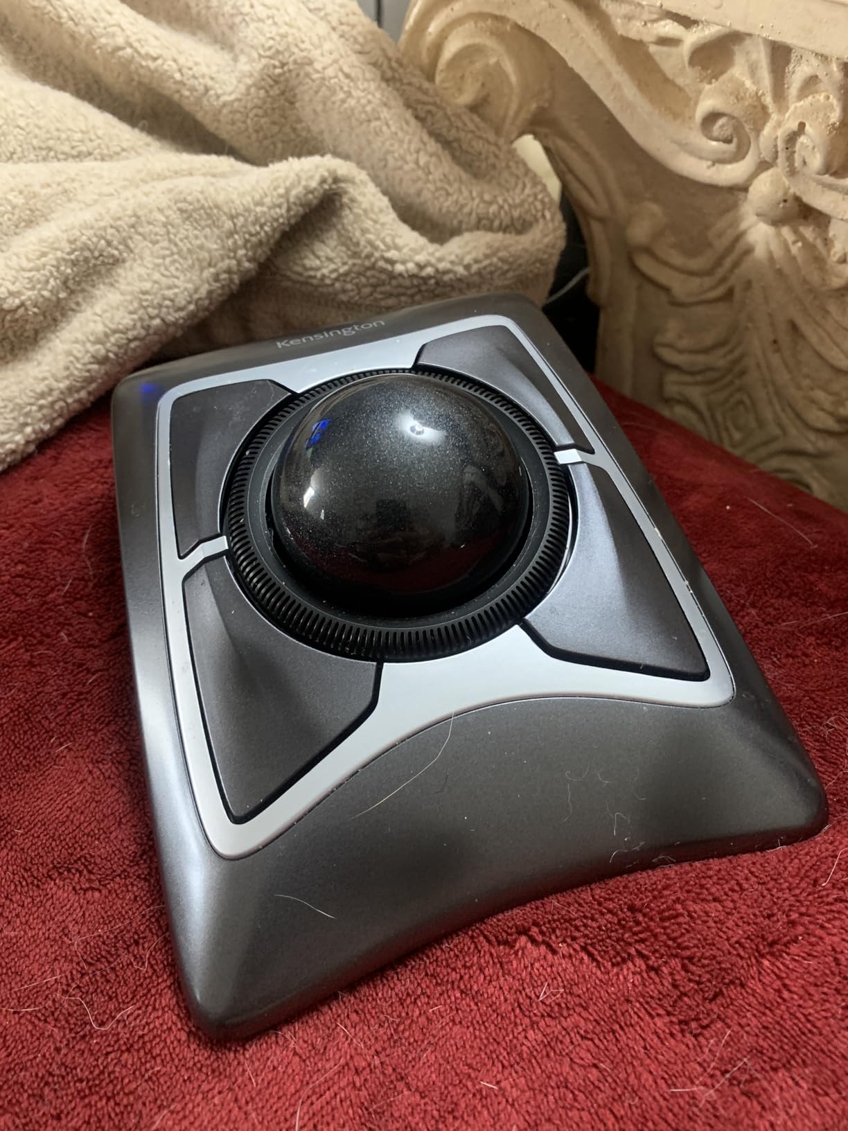 Kensington Expert Trackball Mouse (K64325), Black Silver customer photo 2