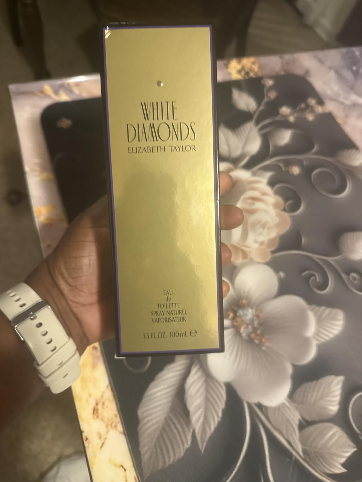 Elizabeth Taylor White Diamonds Eau de Toilette for Women, 3.3 fl oz | Women's floral chypre eau de toilette. Perfume with notes of lily, neroli, warm amber, and sandalwood. customer photo 2