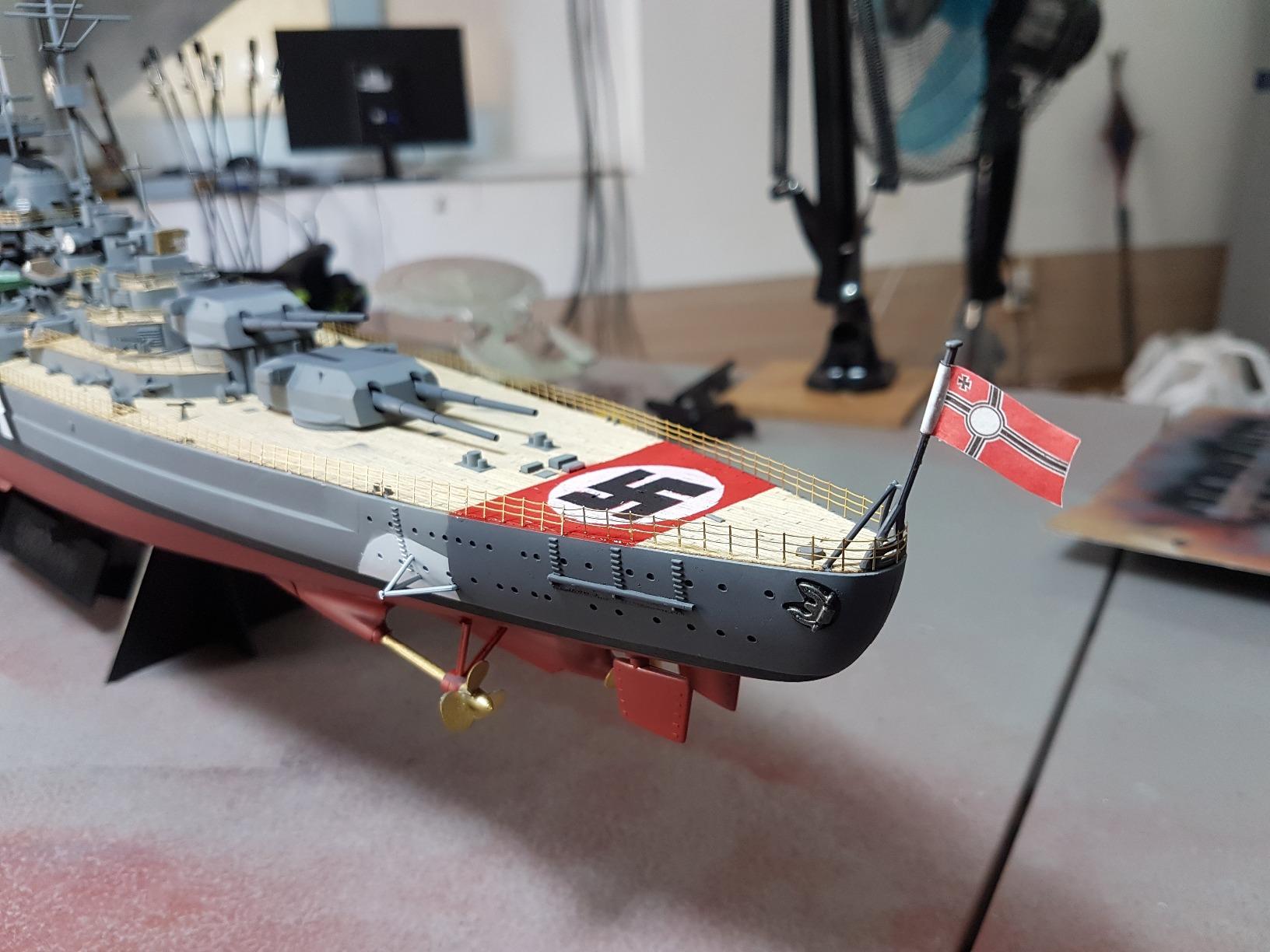 Tamiya 78013 1/350 German Battleship Bismarck Plastic Model Boat Kit customer photo 1