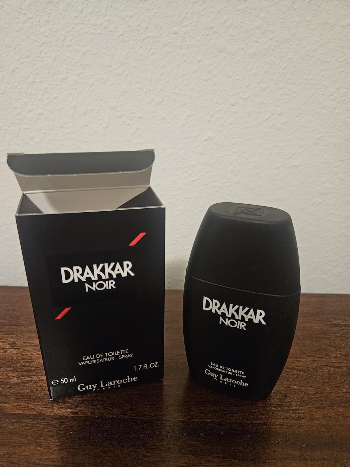 Drakkar Noir By Guy Laroche - Iconic Designer Fragrance - Intense & Powerful Eau de Toilette - Fougere Blend & Aromatic Spices - Long Lasting Mens Cologne - Day and Evening Scent customer photo 2