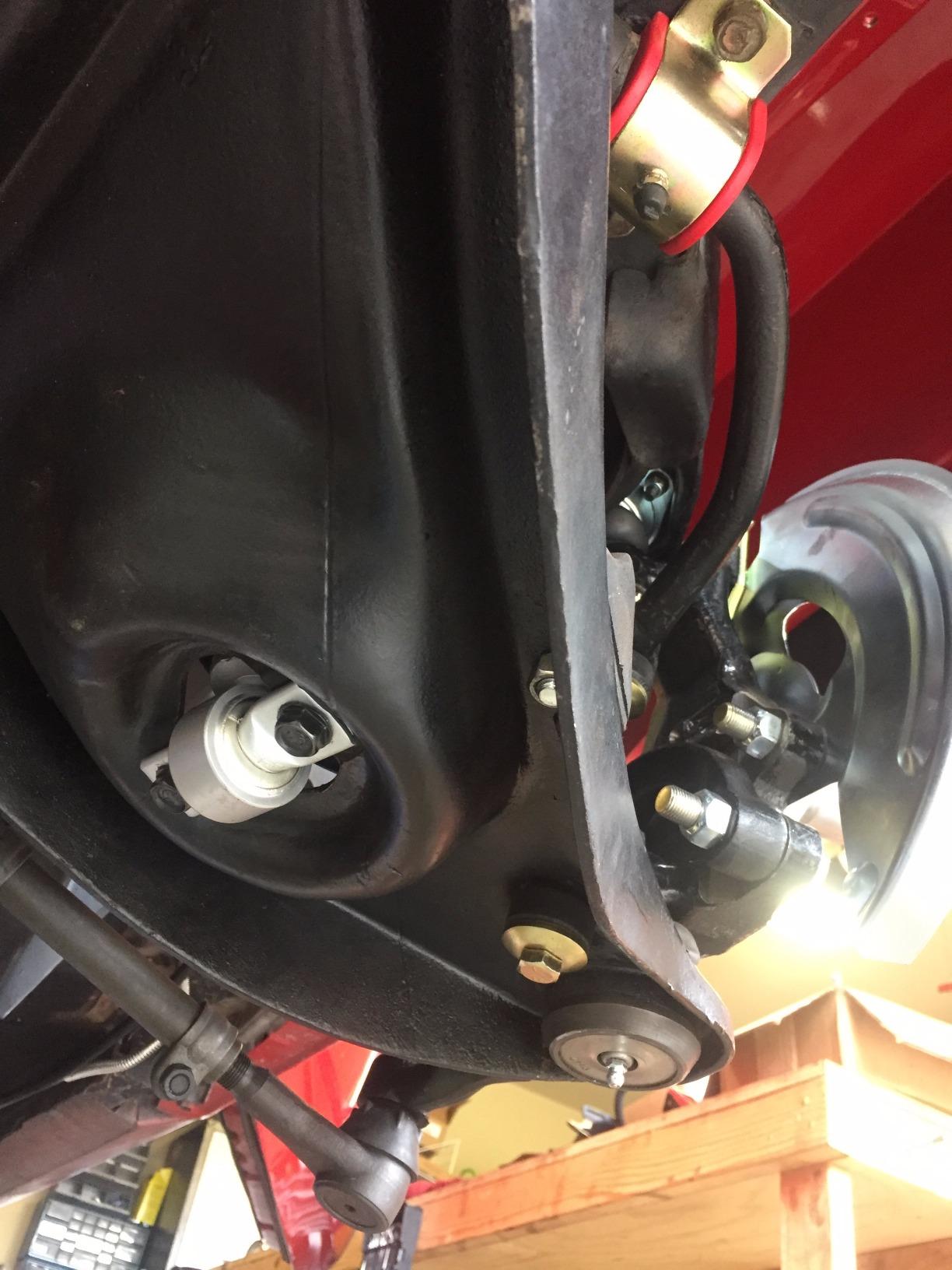 KYB KG4515 Gas-a-Just Gas Shock | Replaces 69675 5754 5906 32066. OE-grade replacement. customer photo 1