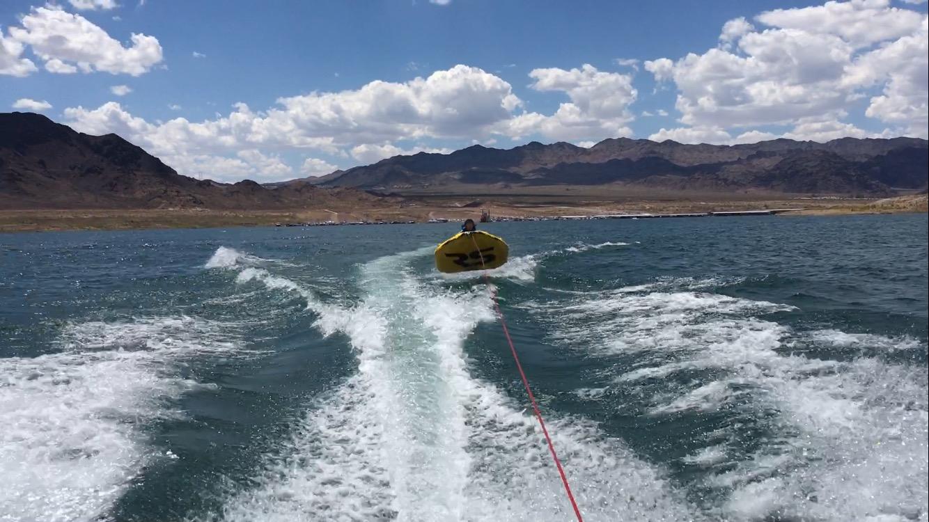 RAVE Sports Razor Inflatable Towable Tube, 1-2 Riders, Unique Skim-Fast Bottom Coating, Nylon Cover, Four Foam-Filled Reinforced Handles, Quick Connect Tow Point, Boat Tubes and Towables customer photo 1