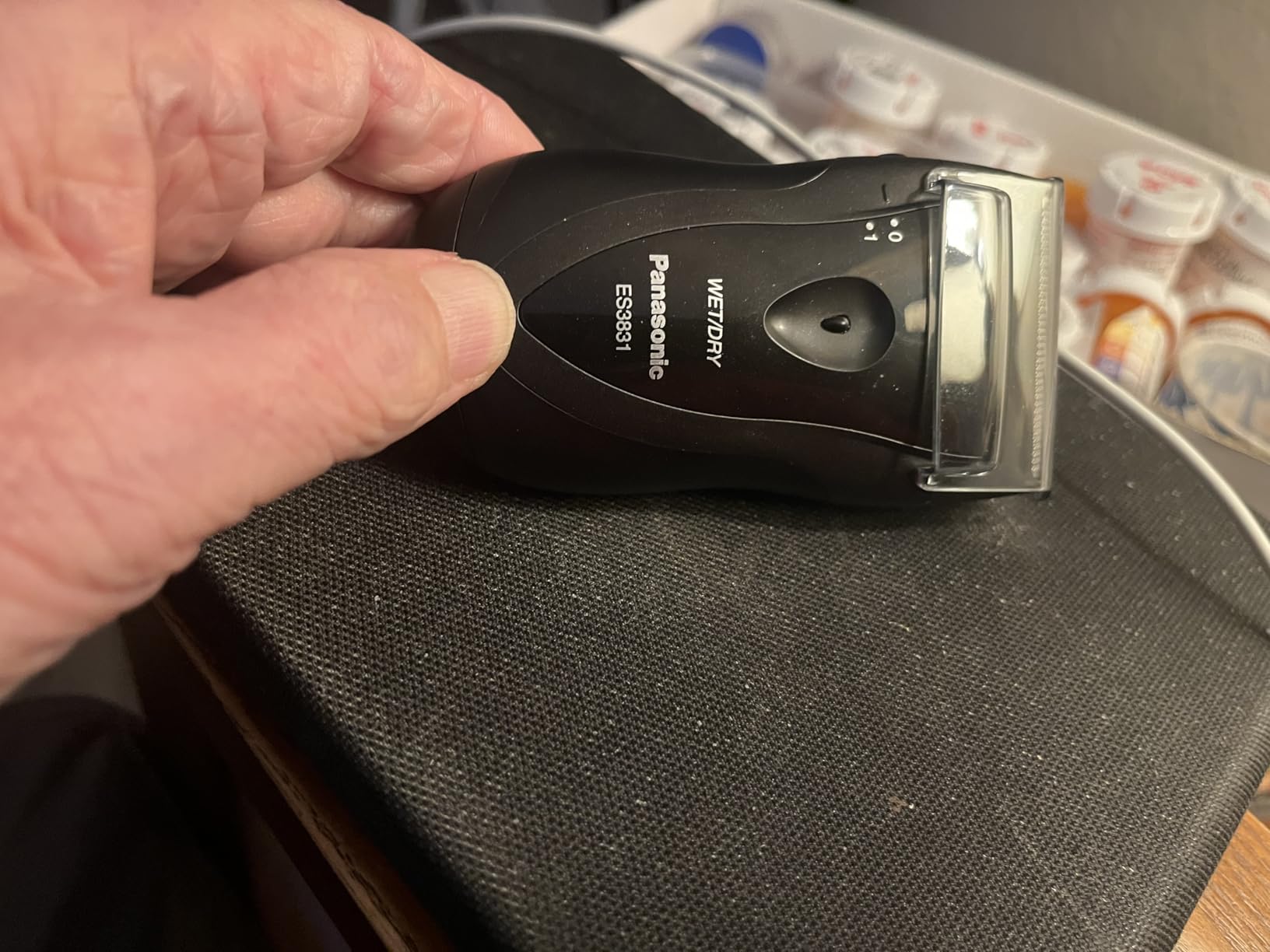 Panasonic Electric Razor for Men, Cordless Wet Dry Lightweight Shaver with Ergonomic Grip, ES3831K, Black customer photo 2