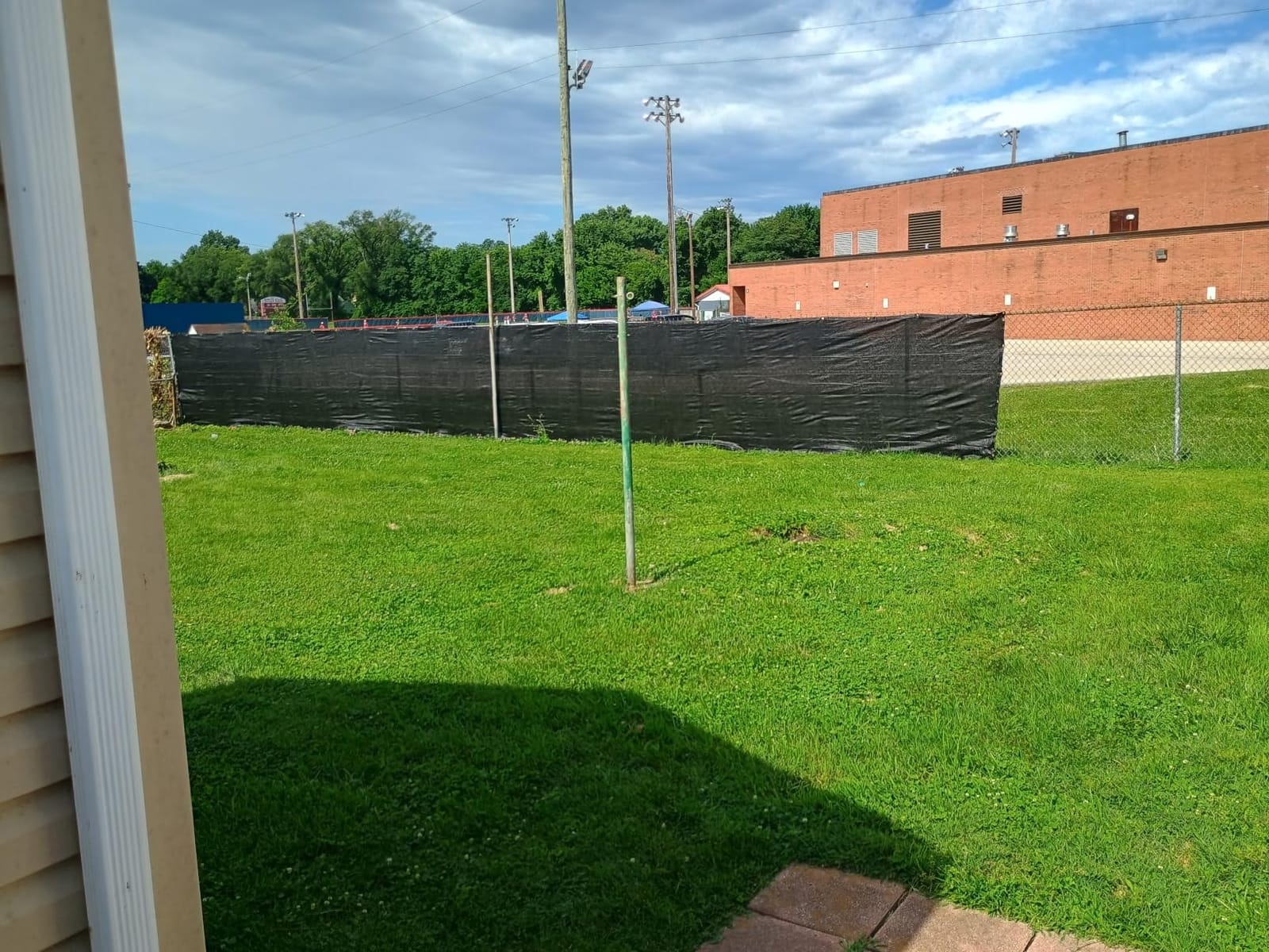 Windscreen4less 6'x50' Privacy Fence Screen Heavy Duty Windscreen Fencing Mesh Shade Net Cover for Outdoor Wall Garden Yard Pool Deck Black customer photo 1