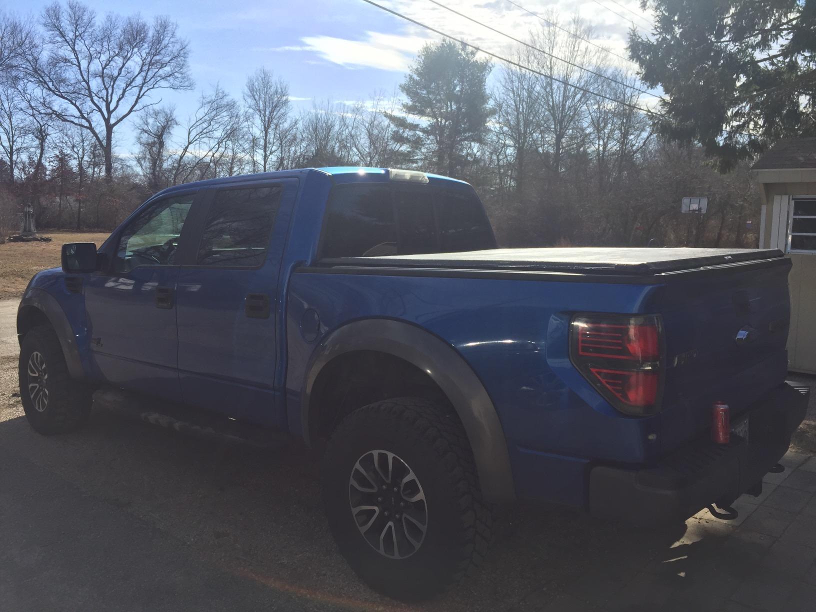 TruXedo TruXport Soft Roll Up Truck Bed Tonneau Cover | 297601 | Fits 2009-2014 Ford F-150 5' 7
