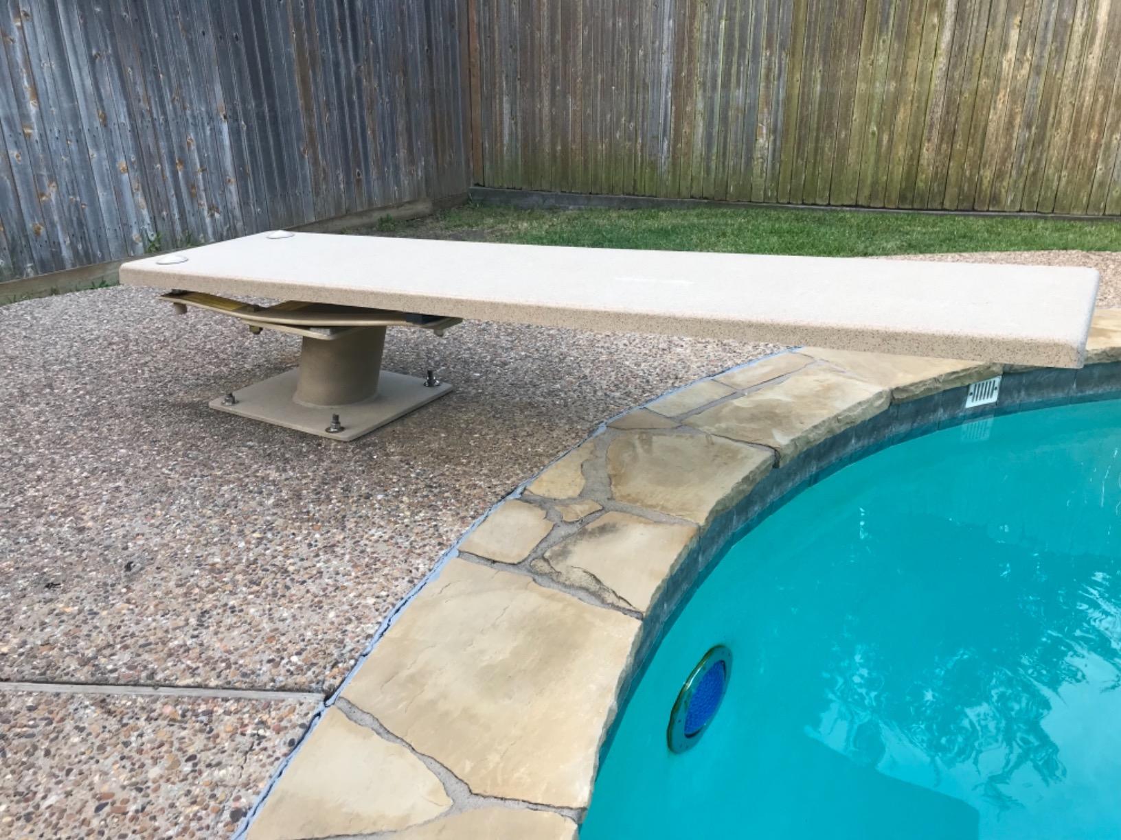 S.R. Smith 66-209-596S2 Frontier III Replacement Diving Board, 6-Feet, Radiant White customer photo 1