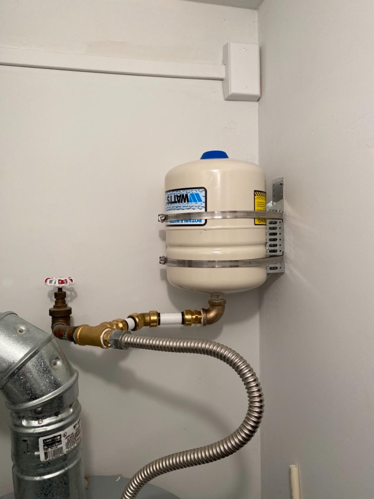 Watts Regulator PLT-5 Potable Water Expansion Tank customer photo 2