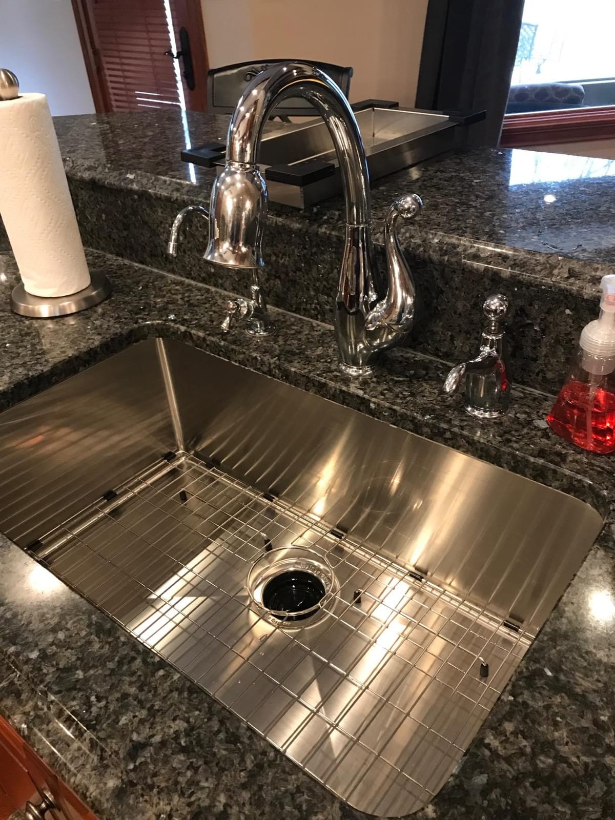 KRAUS Stainless Steel 32 in 16 Gauge Undermount Sink KHU100-32 | 16-gauge TRU16 steel construction, rounded corners for easy cleaning, channel grooves for draining, NoiseDefend pads customer photo 2
