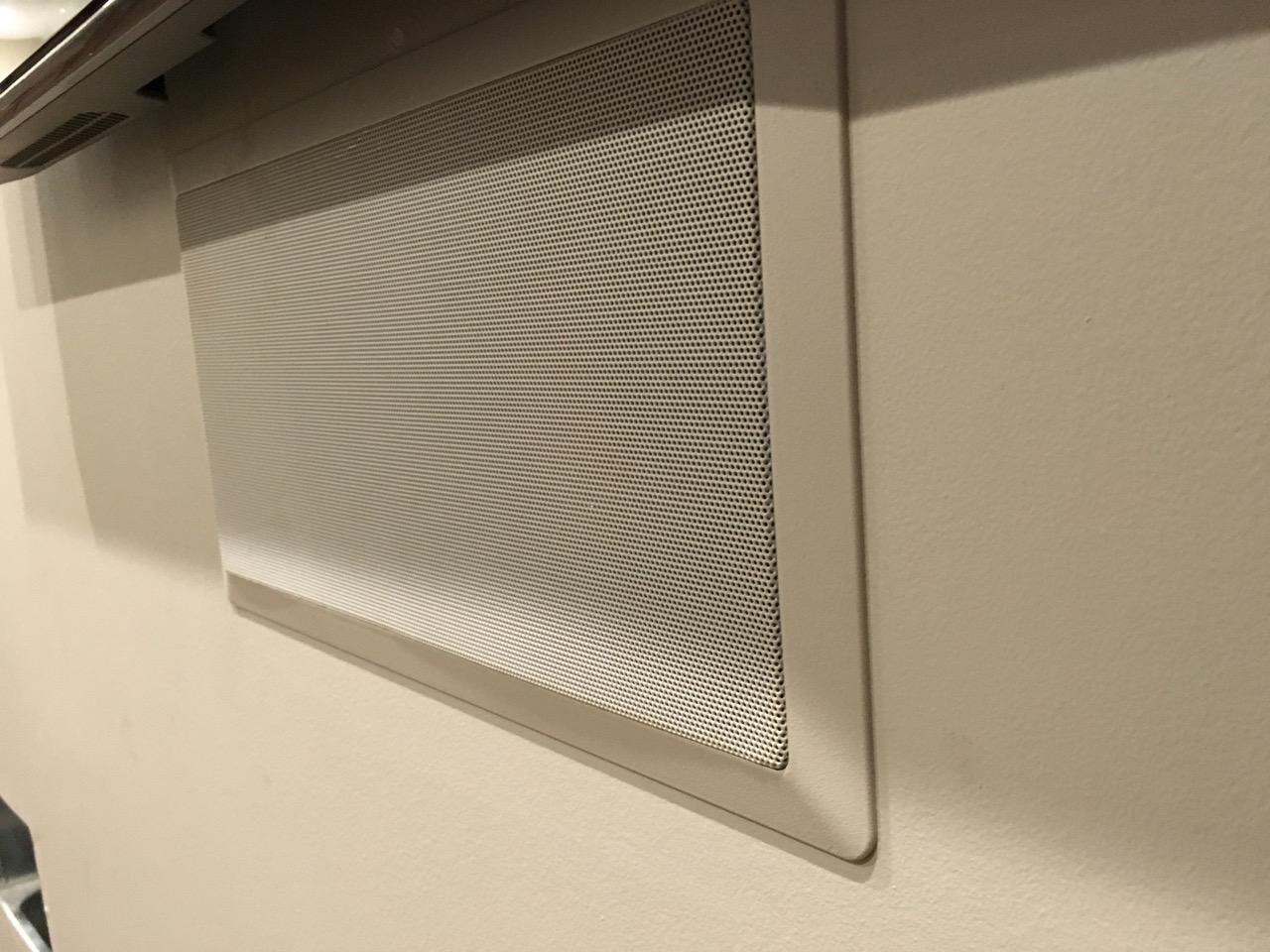 Micca M-8S 8-Inch 2-Way in-Wall/Ceiling Speaker, Paintable, White customer photo 2