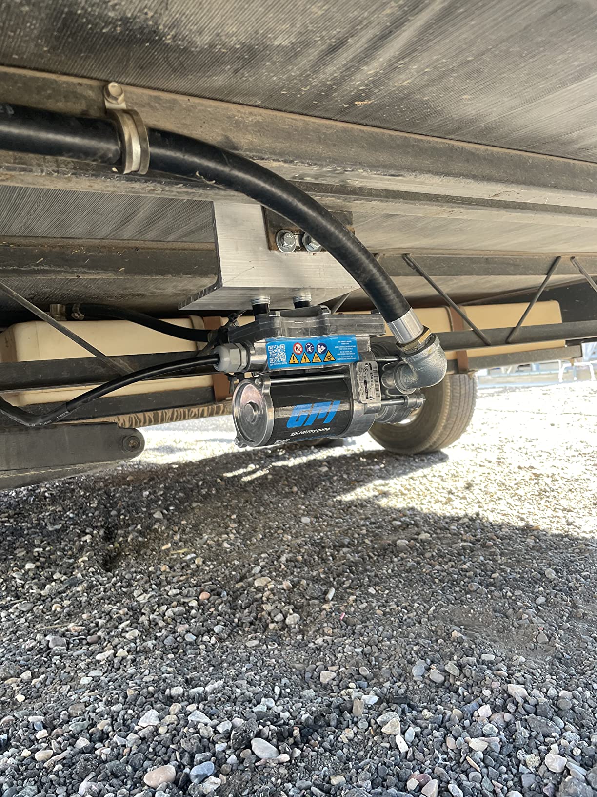 EZ-8 Fuel Transfer Pump, Manual Shut-Off Nozzle with Direct Mount, 8 GPM, 12 Volt (137100-01) customer photo 1