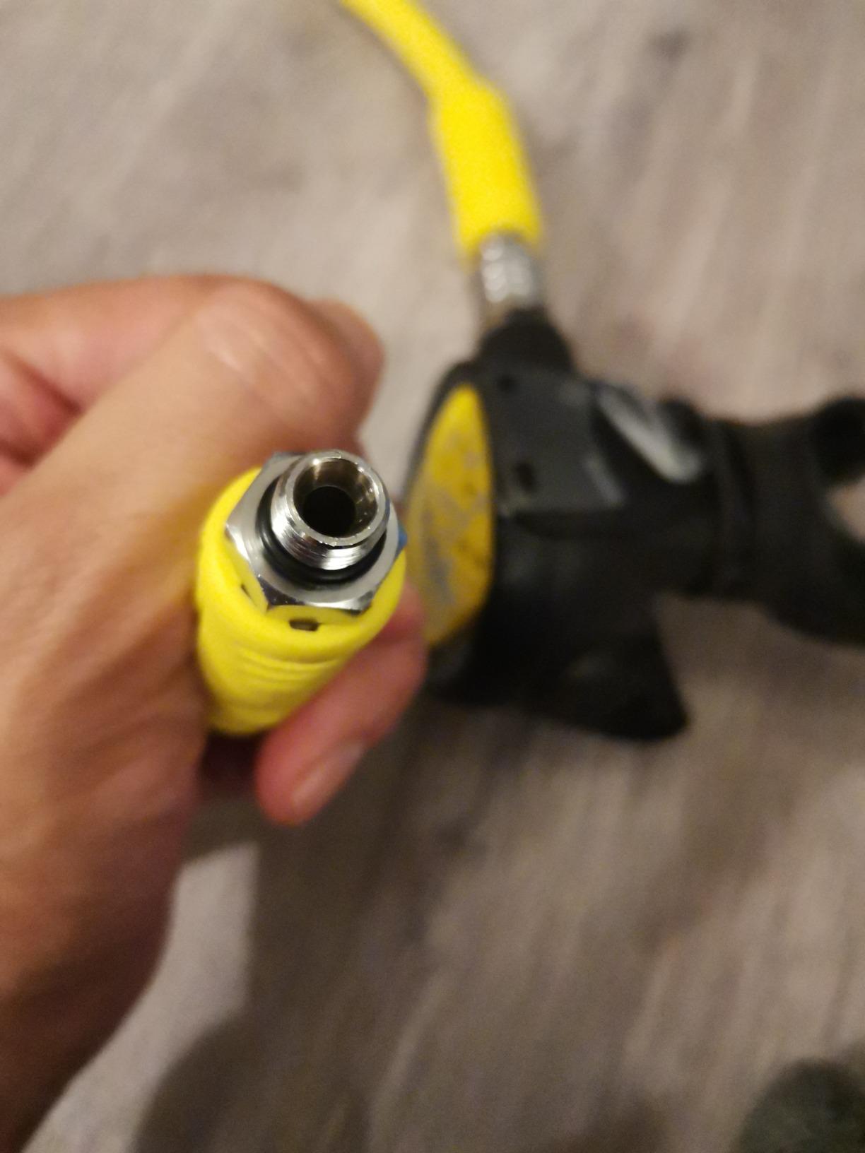 Cressi Octopus Compact for Scuba Diving Regulators - Compact, Reliable, Light and Comfortable - Made in Italy customer photo 1