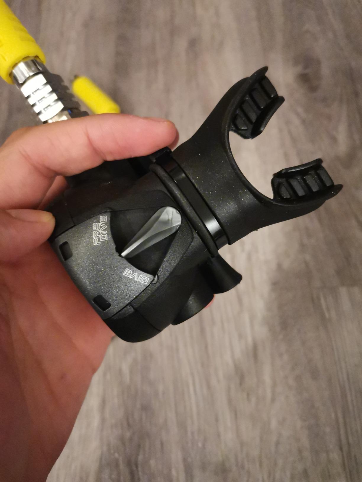 Cressi Octopus Compact for Scuba Diving Regulators - Compact, Reliable, Light and Comfortable - Made in Italy customer photo 2