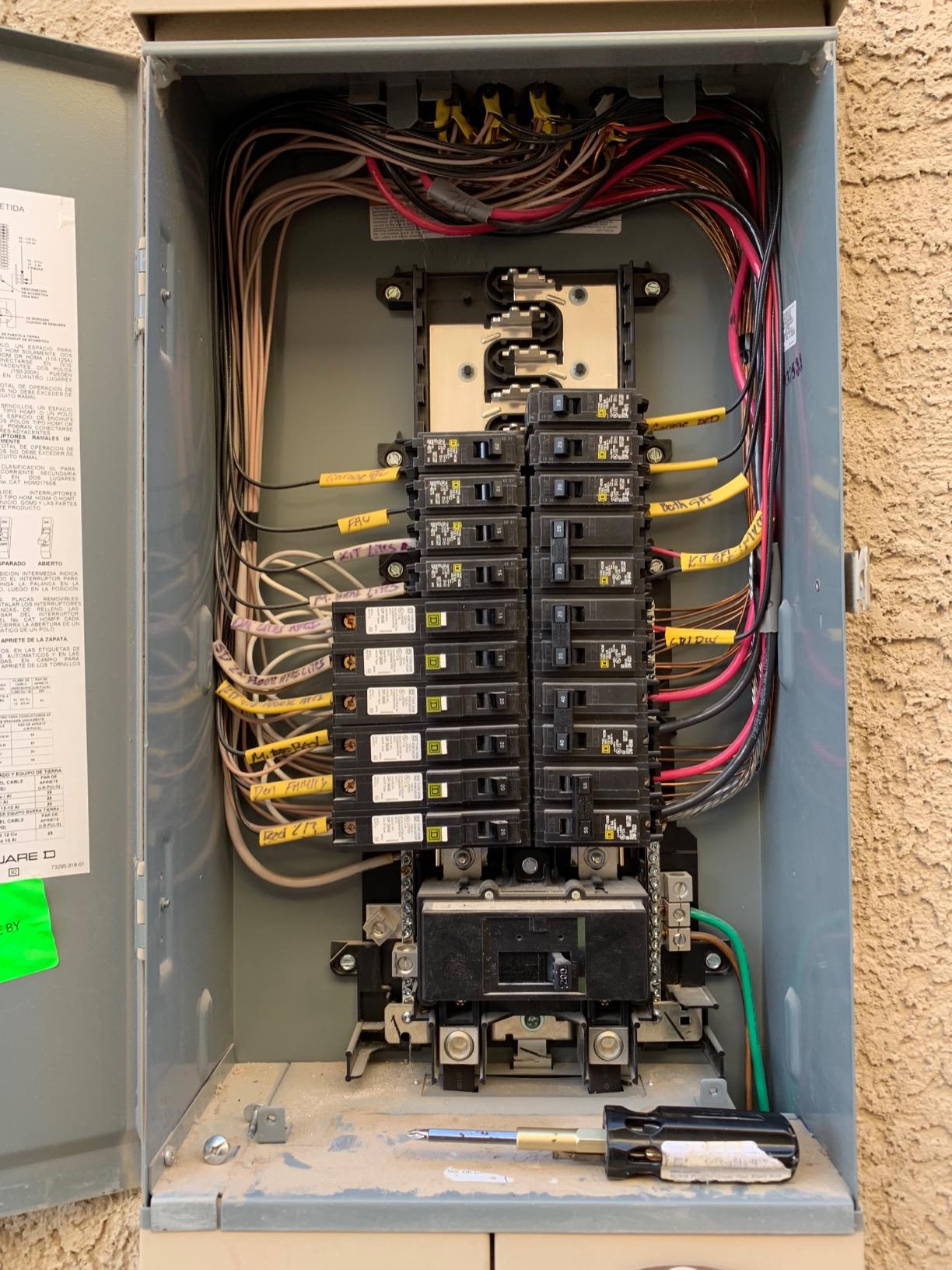 Square D by Schneider Electric HOM2175SB Homeline SurgeBreaker, Surge Protection Device, 25kA, 120/240V, 1-Phase, 3-Wire customer photo 1