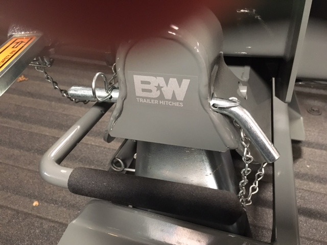 B&W Trailer Hitches 20K Companion OEM Fifth Wheel Hitch - Compatible with Ford OEM Puck System - RVK3300 customer photo 1
