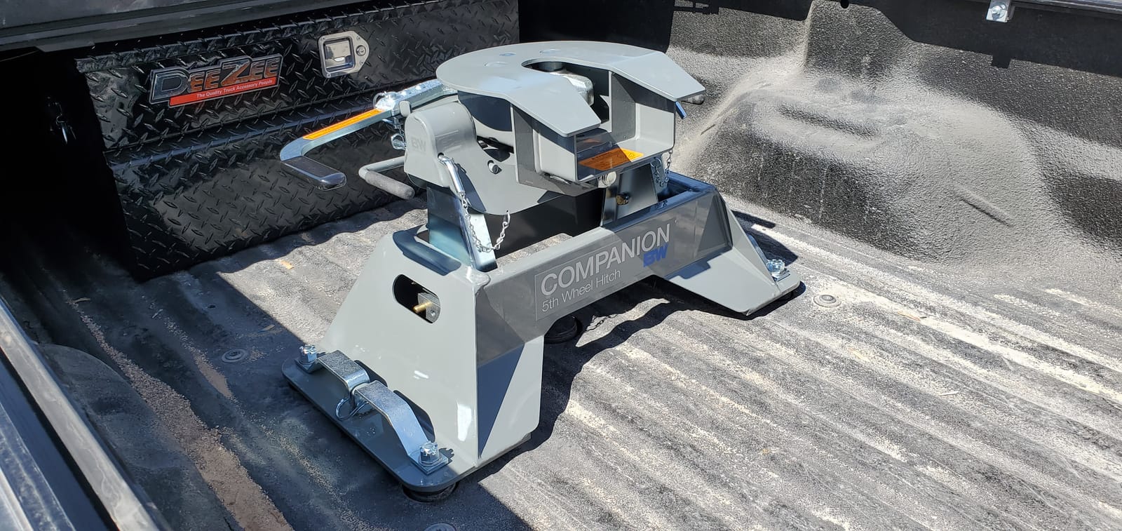 B&W Trailer Hitches 20K Companion OEM Fifth Wheel Hitch - Compatible with Ford OEM Puck System - RVK3300 customer photo 2