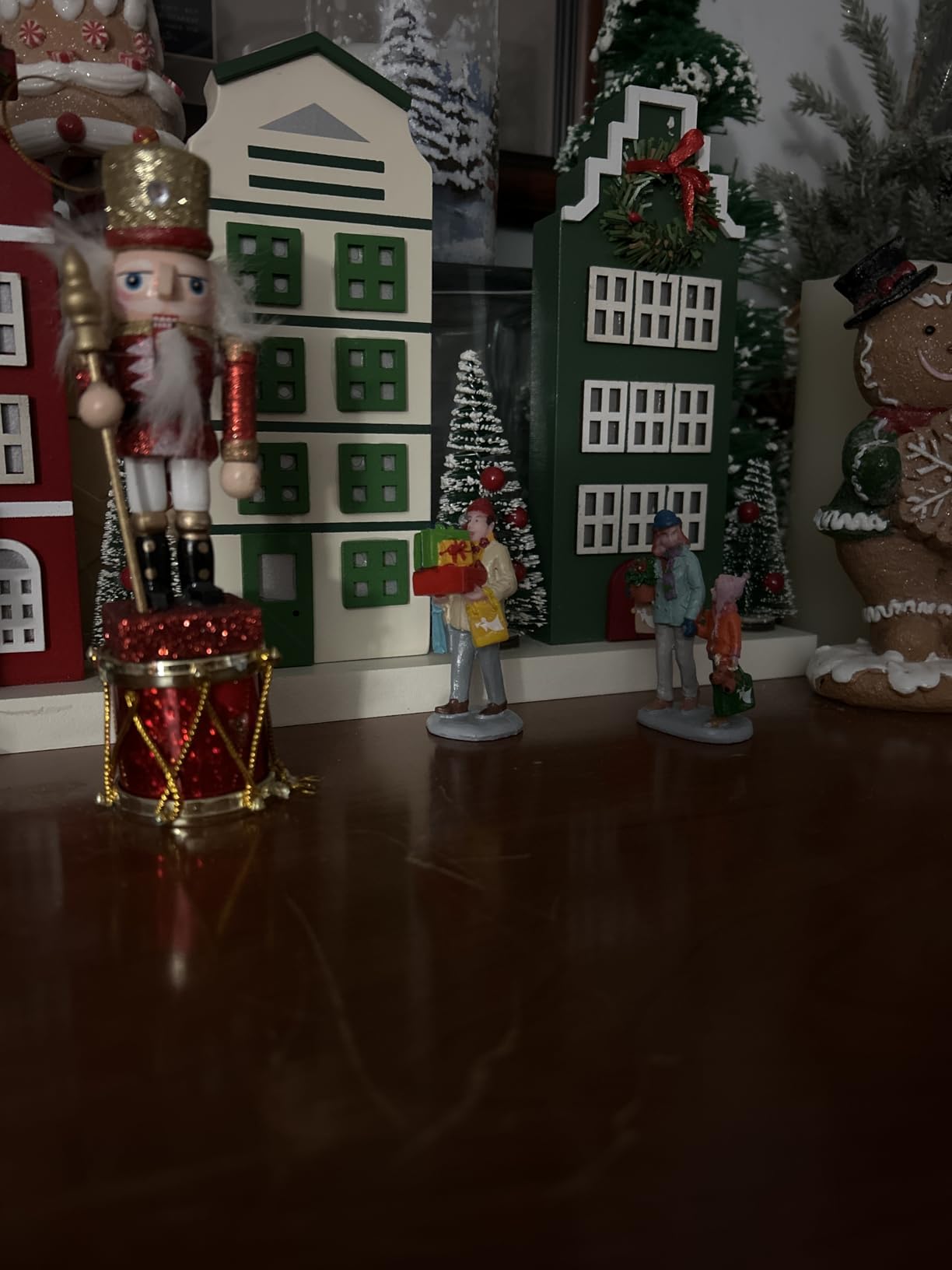 Lemax Christmas - Holiday Shoppers customer photo 2