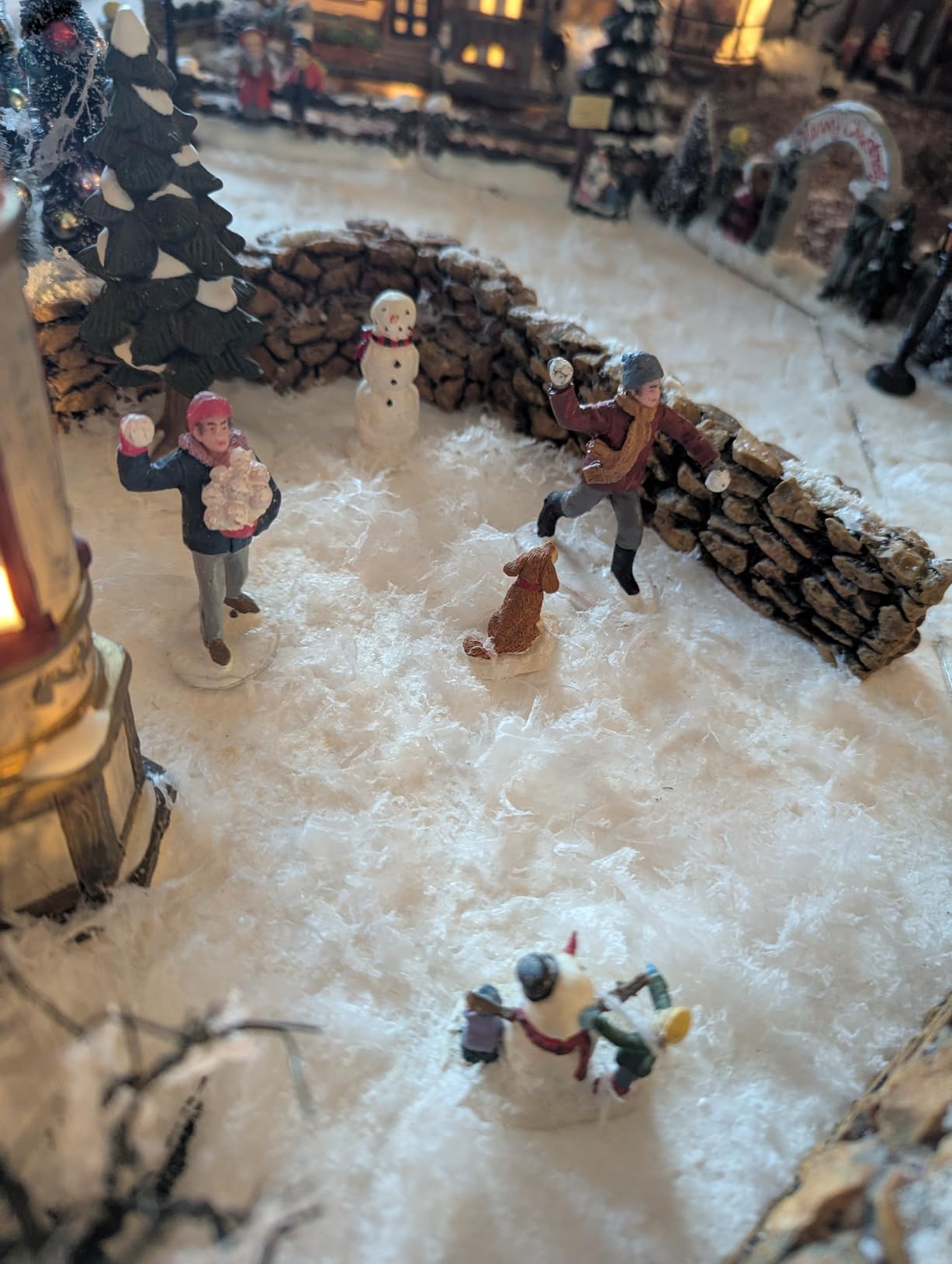 Lemax Christmas Village Snowball Fight Figurine Set of 4, #32133 customer photo 2