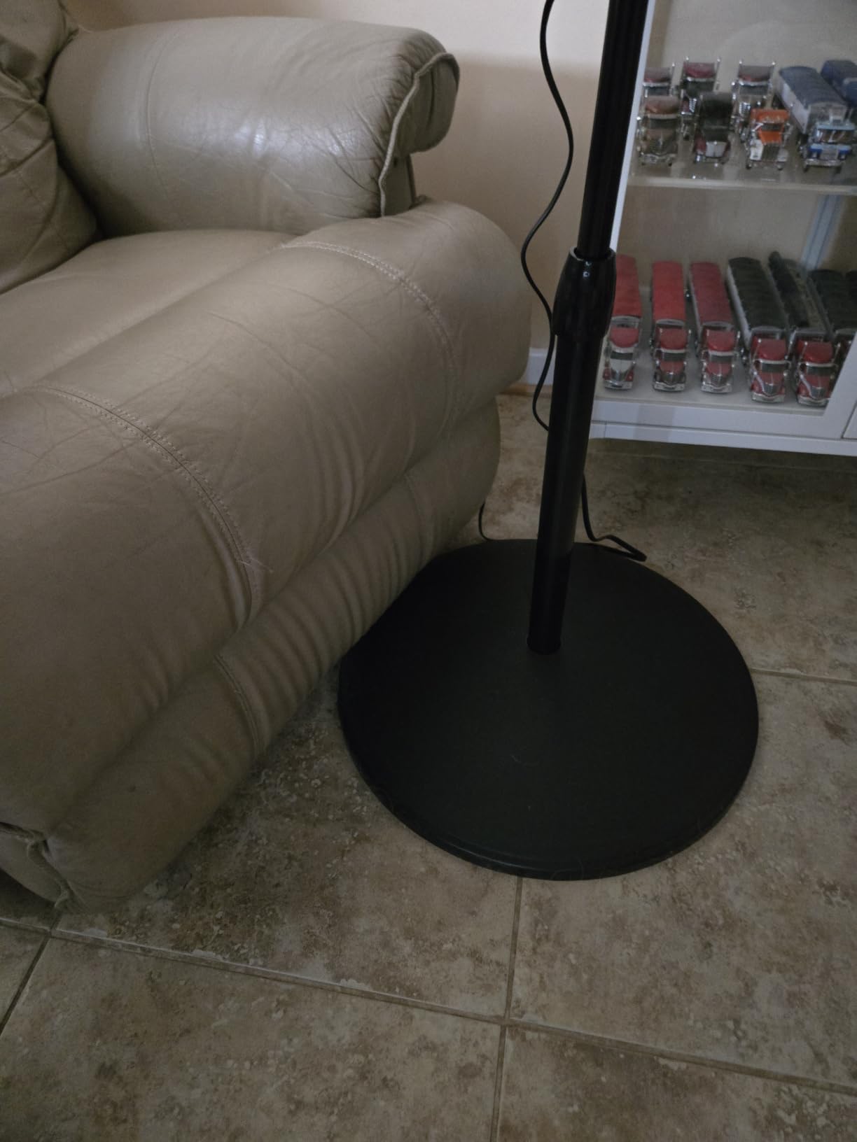 Lasko Pedestal Fan, Oscillating Fan for Bedroom with Adjustable Height and 3 Cooling Speeds, Portable, 18