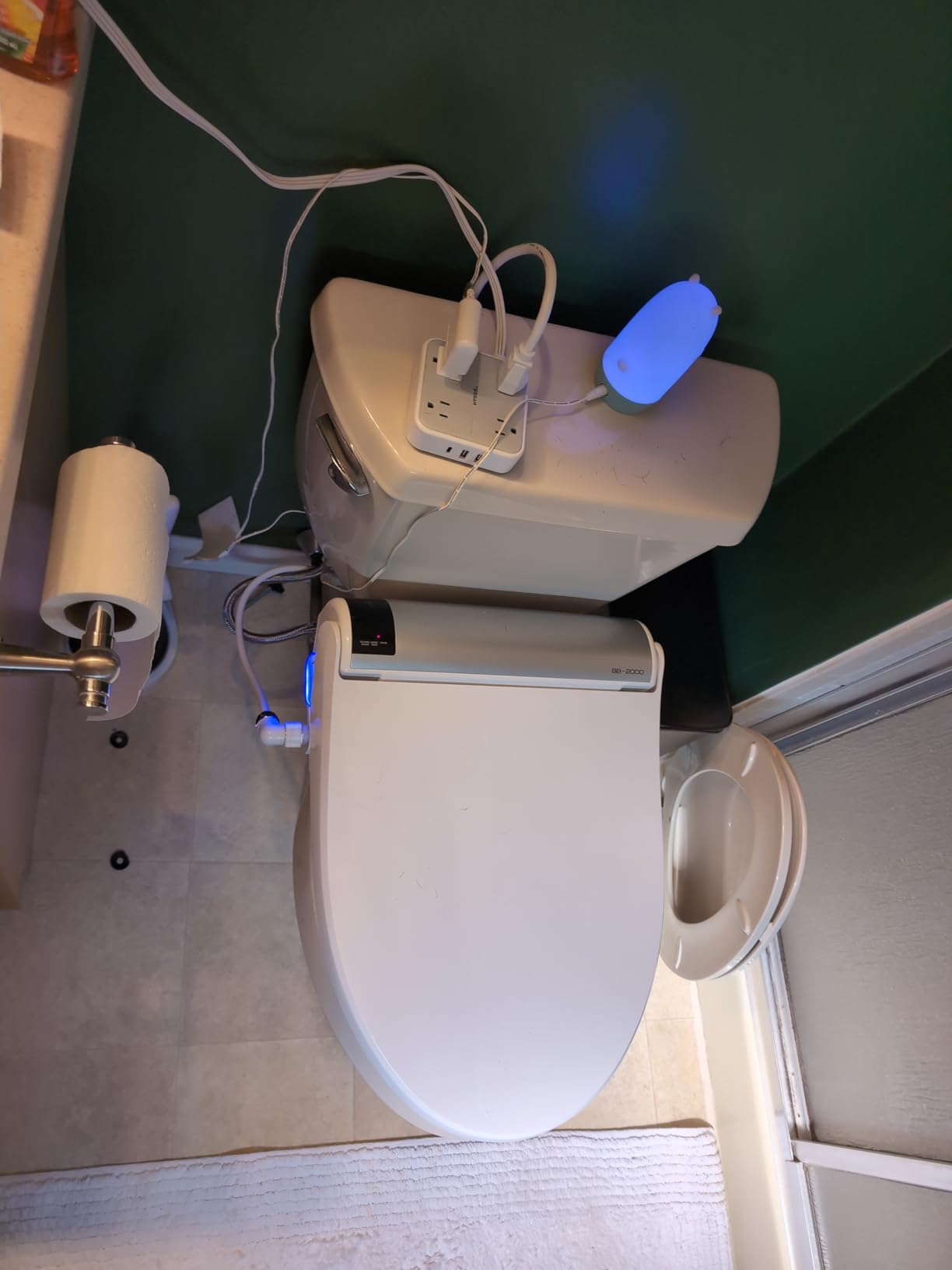 Bio Bidet BB2000 Bliss Electric Bidet Toilet Seat, Warm Water with Air Dryer, Heated Seat with Sensor and Slow Close Lid, Night Light, Remote Control, Elongated, White customer photo 2