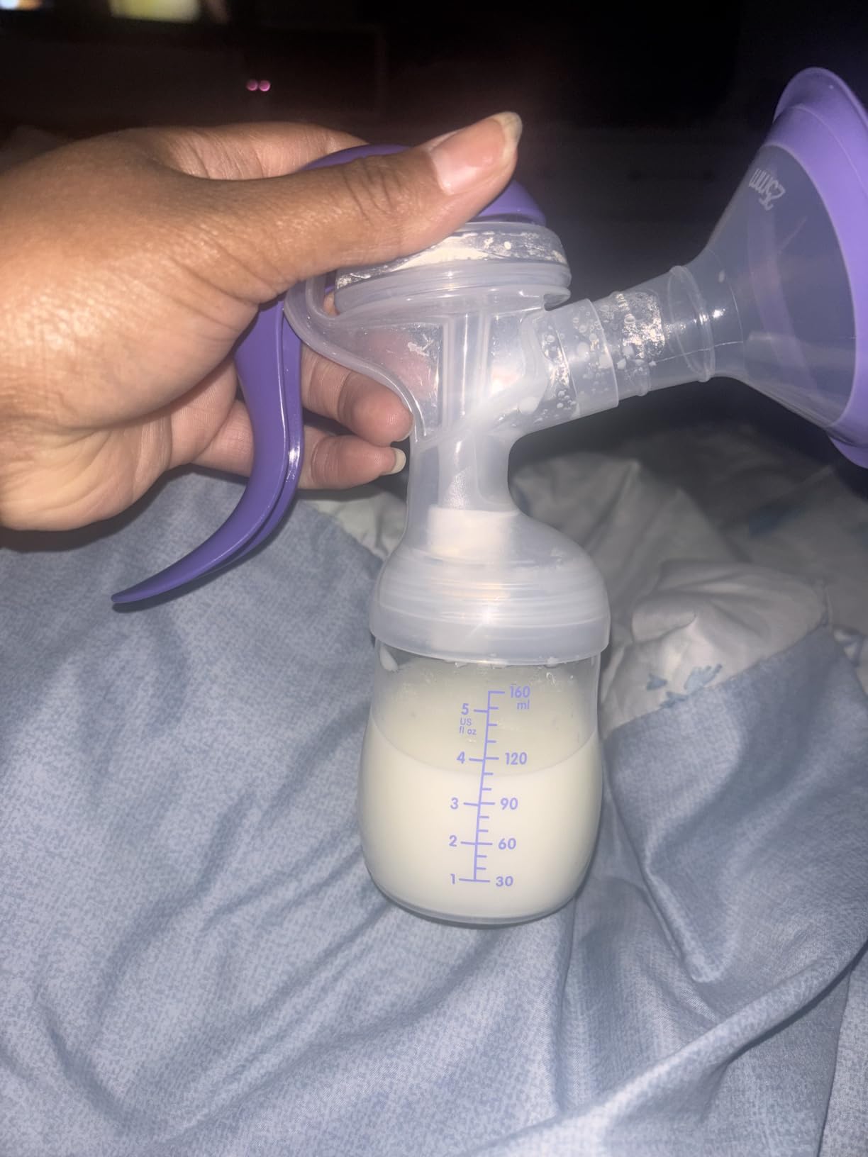 Lansinoh Manual Breast Pump with Comfortable Flange, 5oz Baby Bottle, Slow Flow Nipple customer photo 1