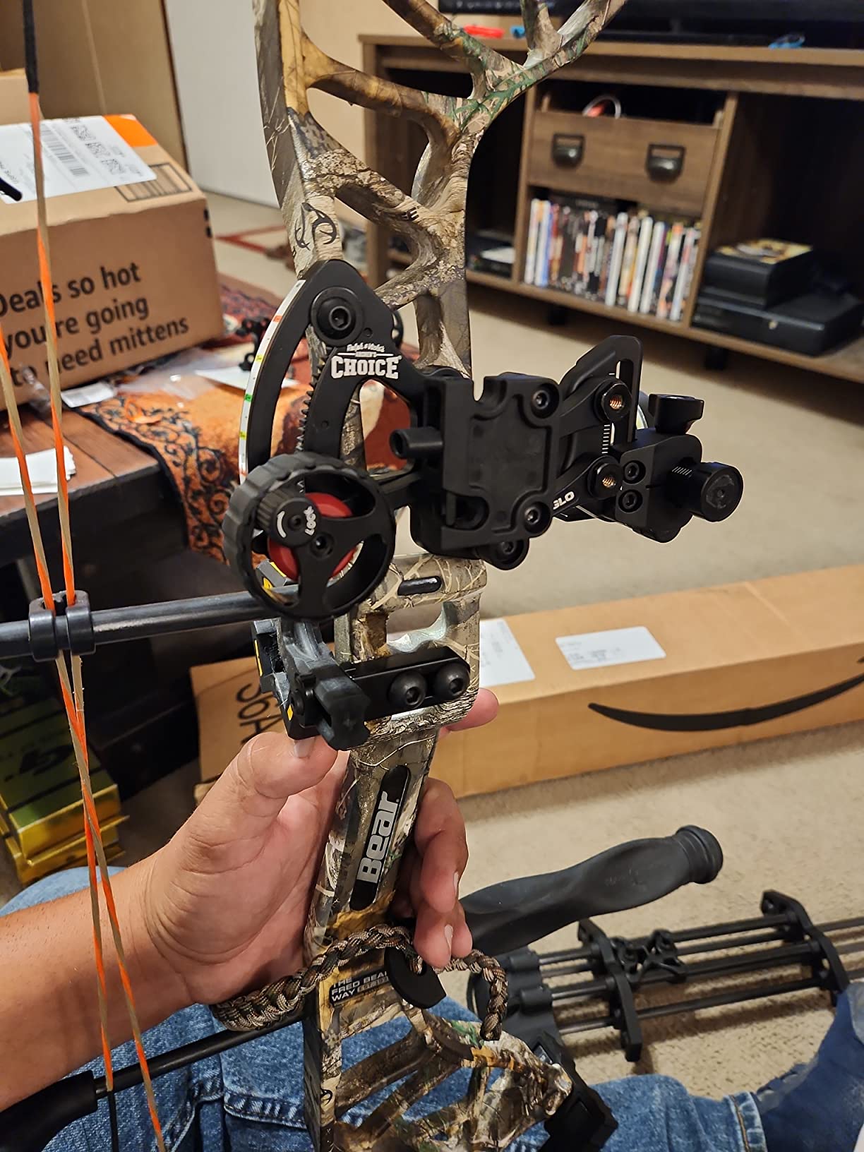 TRUGLO Range Rover Single-Pin Micro-Adjustable Archery Hunting Moving Bow Sight with Zero-in Adjustment Dial - Adjustable Quiver Mount & LED Light Included customer photo 1