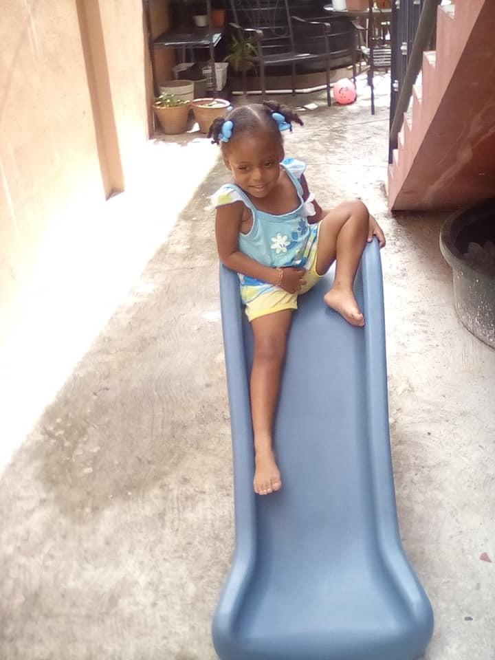 Step2 Play & Fold Junior Slide, Kids Indoor/Outdoor Play Slide, Backyard Playground Set, Easy Grip, Wide Ladder, Outside Jungle Gym, For Toddlers 1.5-4 Years Old customer photo 2