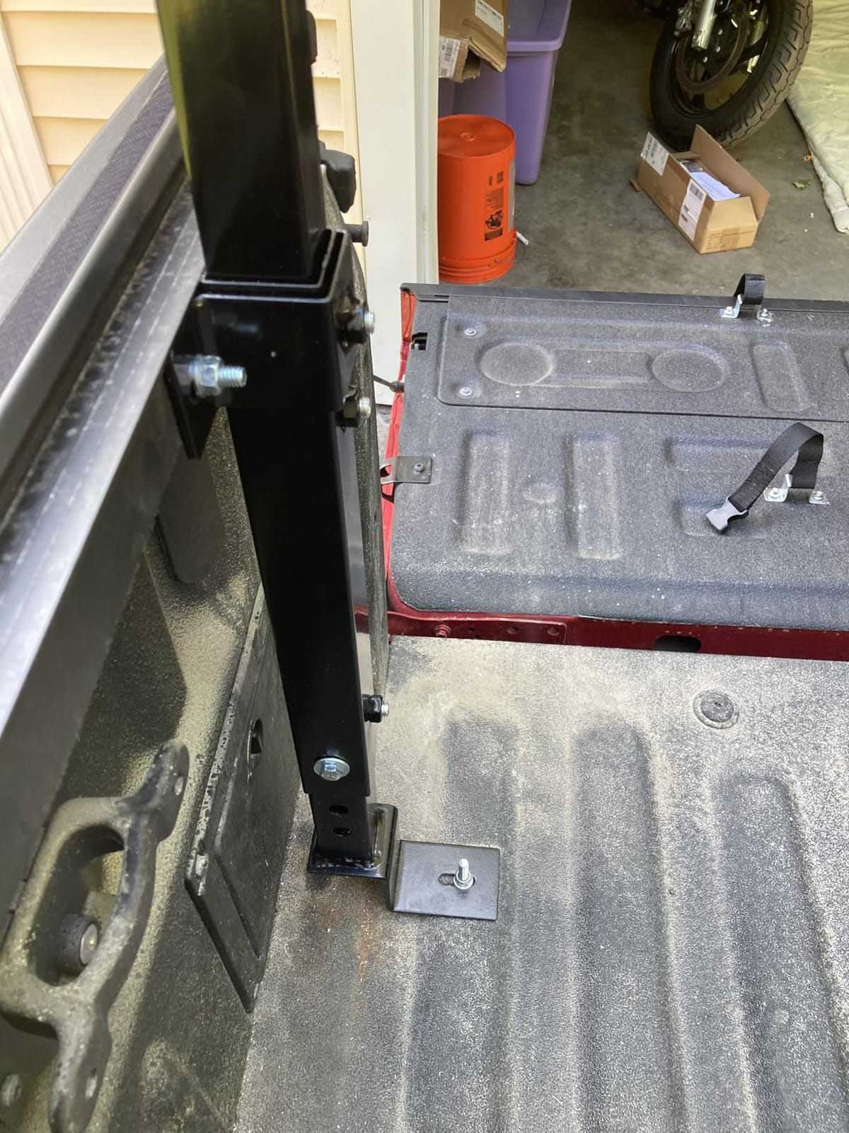 MAXXHAUL Heavy Duty Truck Ladder Rack - Side Mount Alloy Steel, Adjustable 19-34 Inch Arms, 250 lb Capacity, Powder Coat Finish (70233) customer photo 1