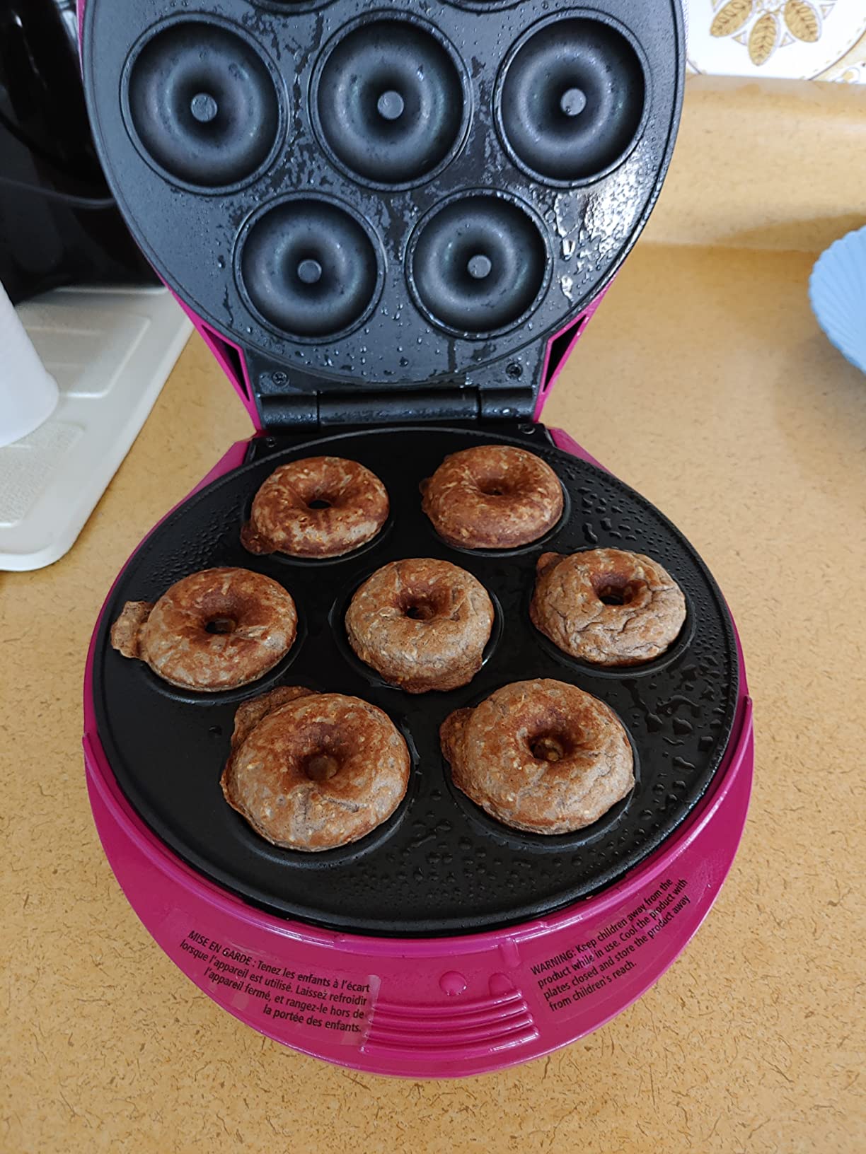 Betty Crocker Mini Donut Maker, 1000 Watts, BC-2938CO, Red | Mini Factory with Nonstick Surface, Donut Maker Machine with Cool Touch Handle & Makes 7 Delicious Fresh Donuts in Minutes customer photo 1