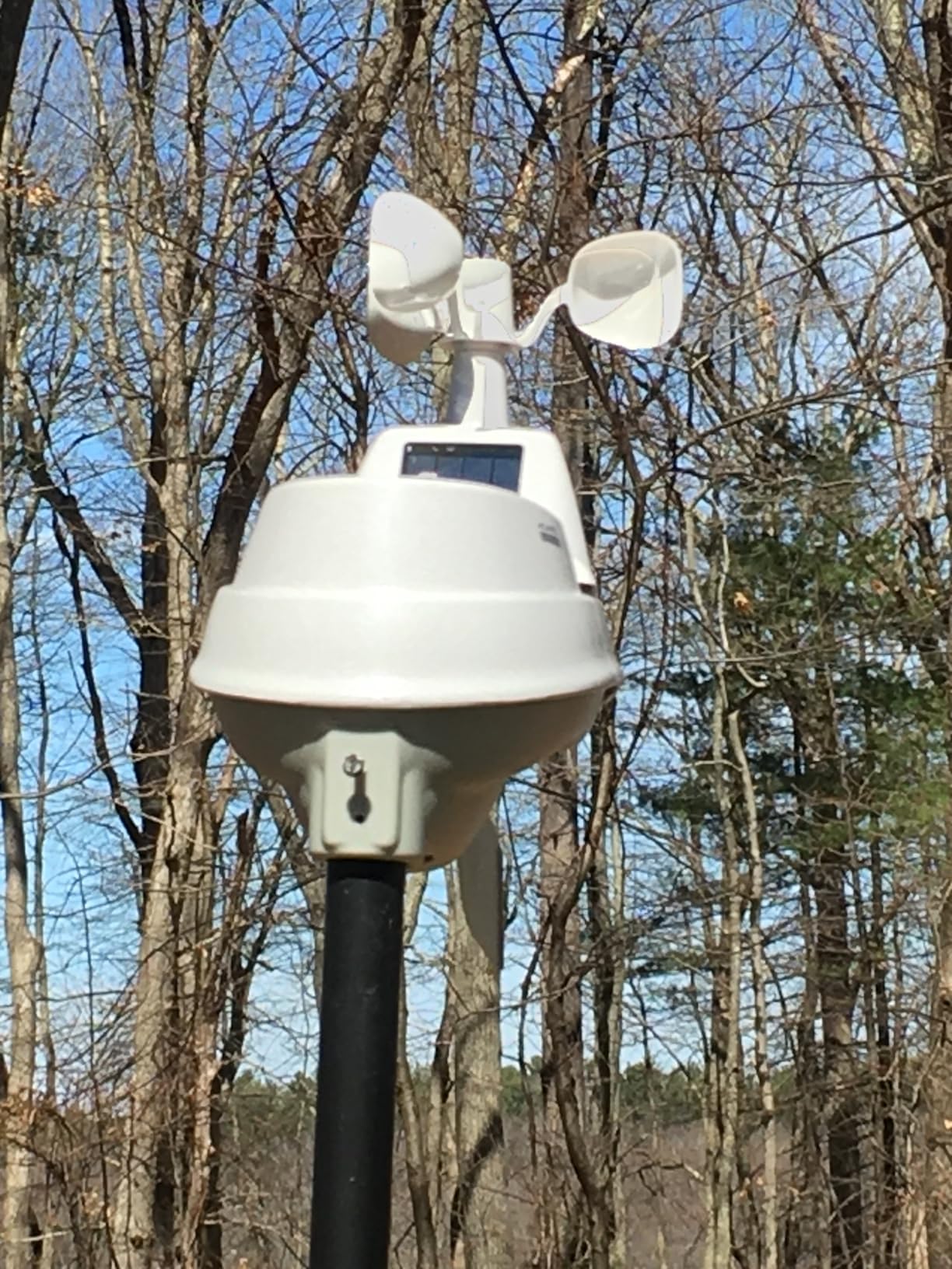 AcuRite Iris (5-in-1) Indoor/Outdoor Wireless Weather Station for Indoor and Outdoor Temperature and Humidity, Wind Speed and Direction, and Rainfall with Digital Display (01512M) customer photo 1