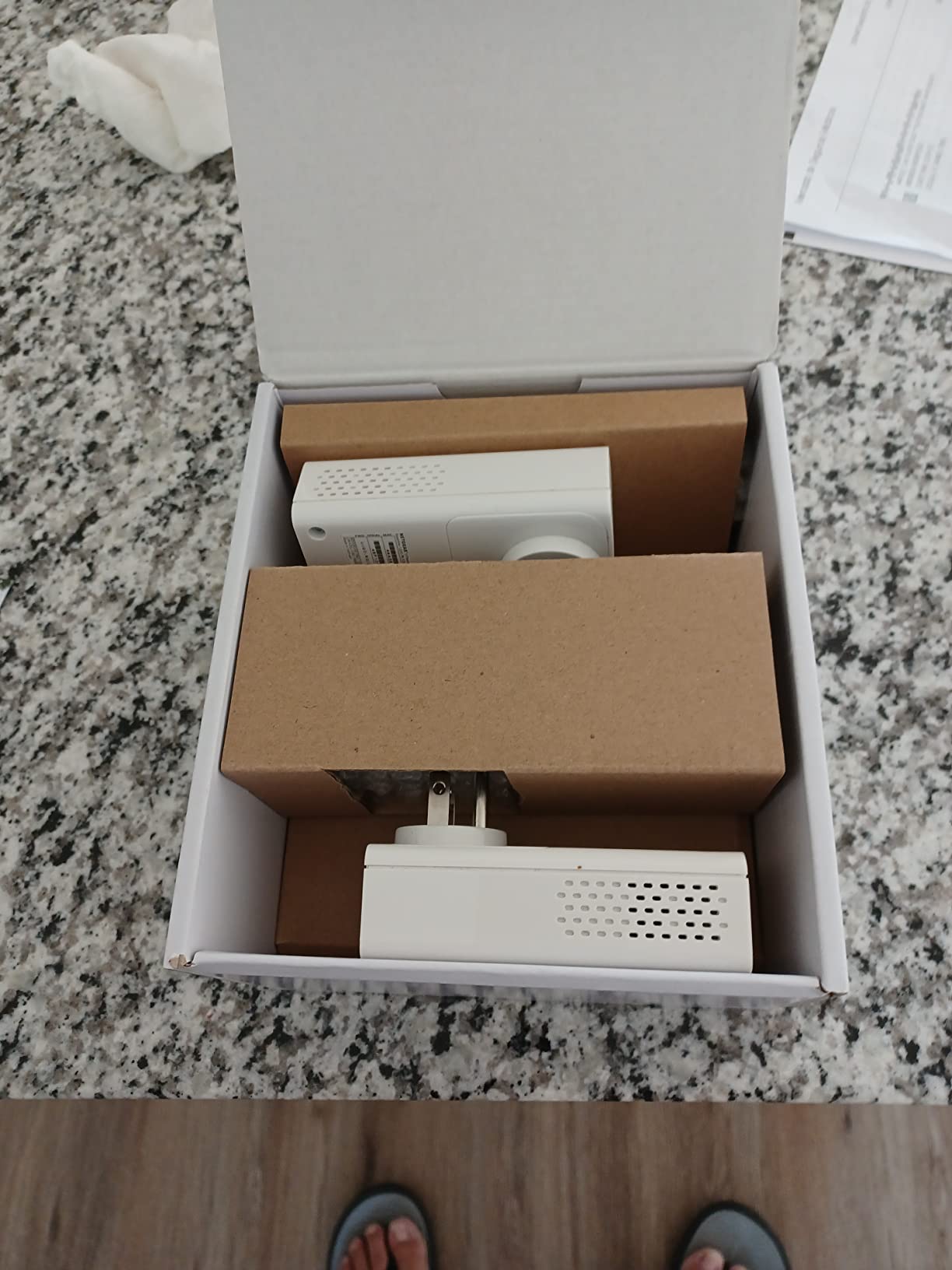 NETGEAR Powerline Adapter Kit, 1200 Mbps Wall-Plug, 1 Gigabit Ethernet Port (PL1200-100PAS) customer photo 2