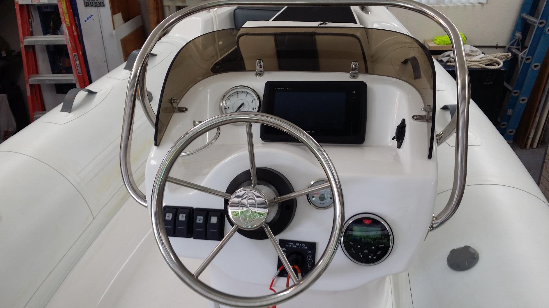 BOSS Audio Systems MCKGB350W.6 Marine Boat Stereo & 6.5 Inch Speaker Pair customer photo 1