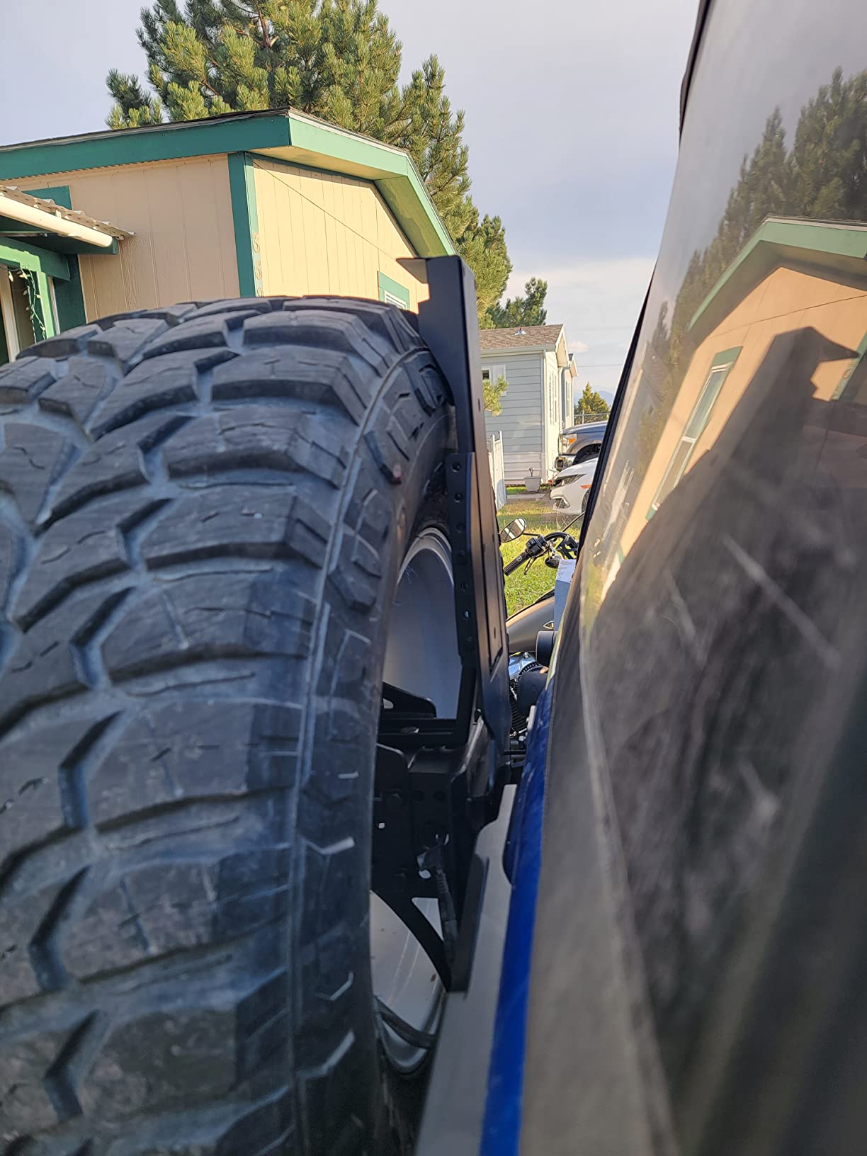 Smittybilt HD Pivot Tire Carrier - 07-18 Jeep Wrangler JK/JKU- SB2843 customer photo 1