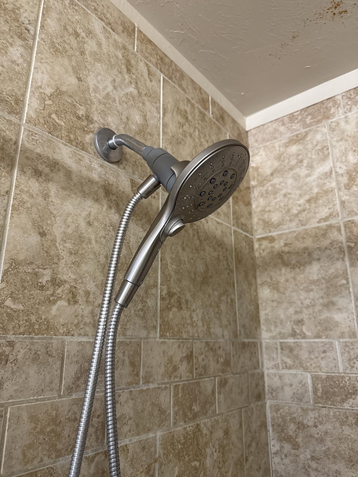 Moen Engage Spot Resist Brushed Nickel Six-Function 5.5-Inch Removable Handheld Showerhead with Magnetic Docking System, 26112SRN customer photo 1
