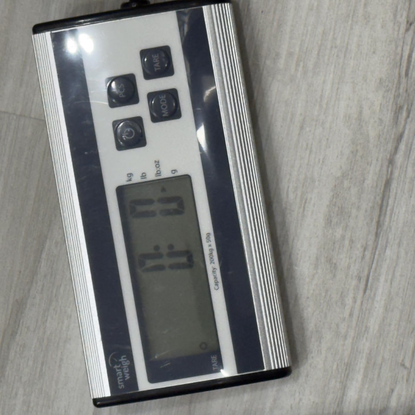 Smart Weigh Digital Postal Shipping Scale, Heavy Duty, 440 lb Capacity, 6 oz Readability, Hold & Tare Function, Stainless Steel Platform customer photo 2