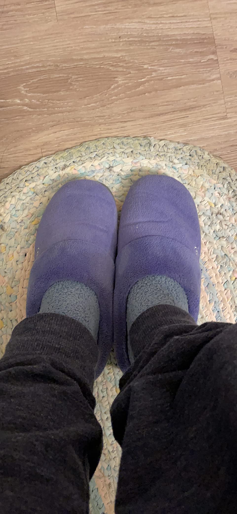 isotoner womens Classic Clog Non-slip Memory Foam Slippers customer photo 1