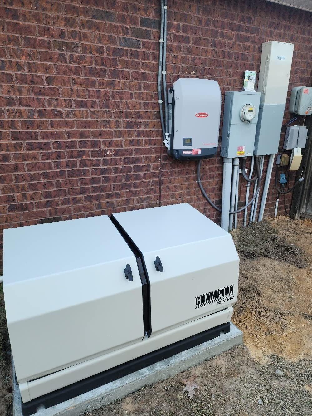Champion 12.5-kW Home Standby Generator with 100-Amp Outdoor-Rated Automatic Transfer Switch customer photo 1