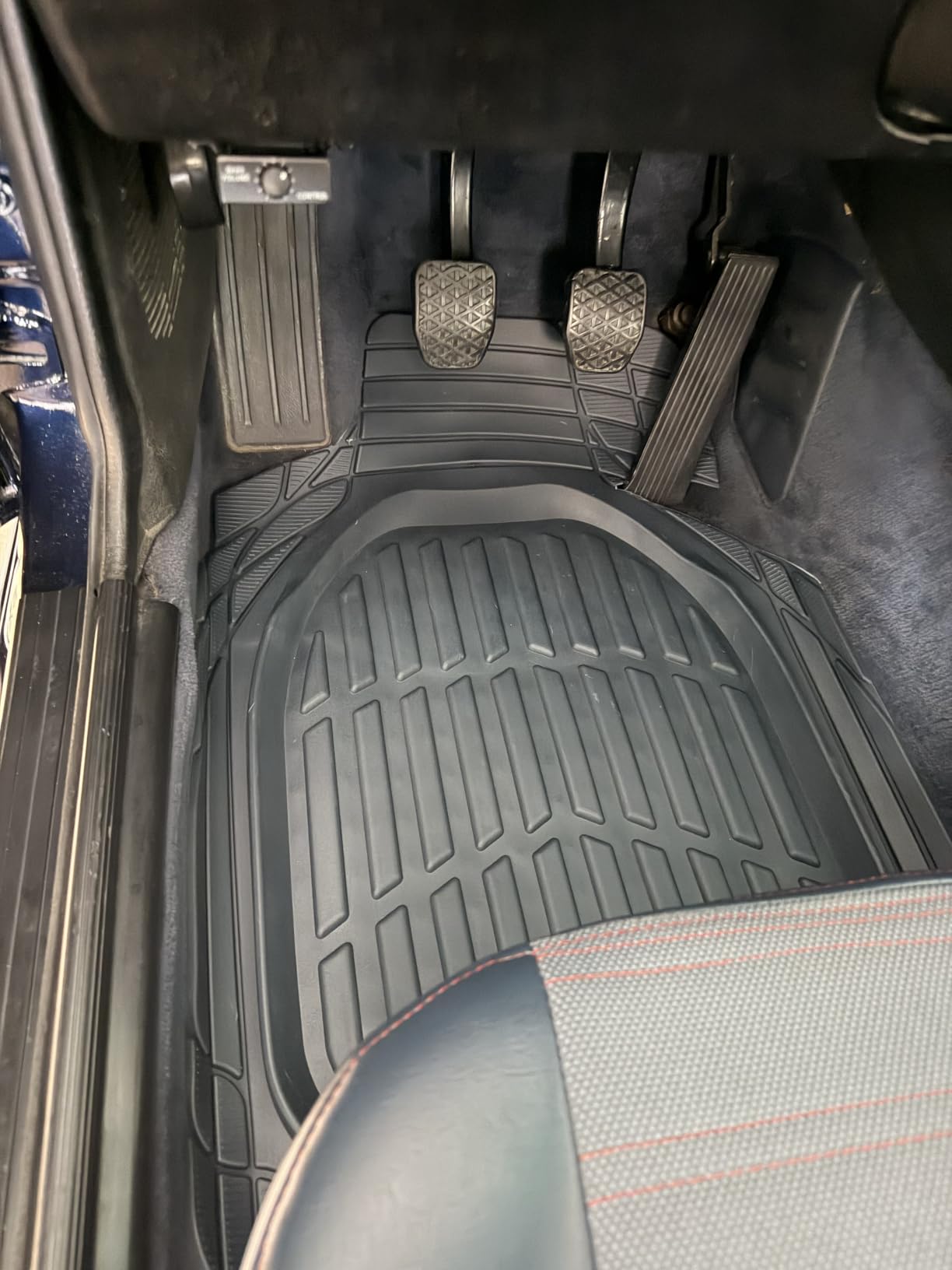 Motor Trend FlexTough Floor Mats for Cars, Black Deep Dish All-Weather Car Mats, Waterproof Trim-to Fit Automotive Floor Mats for Cars Trucks SUV, Universal Floor Liner Car Accessories customer photo 1
