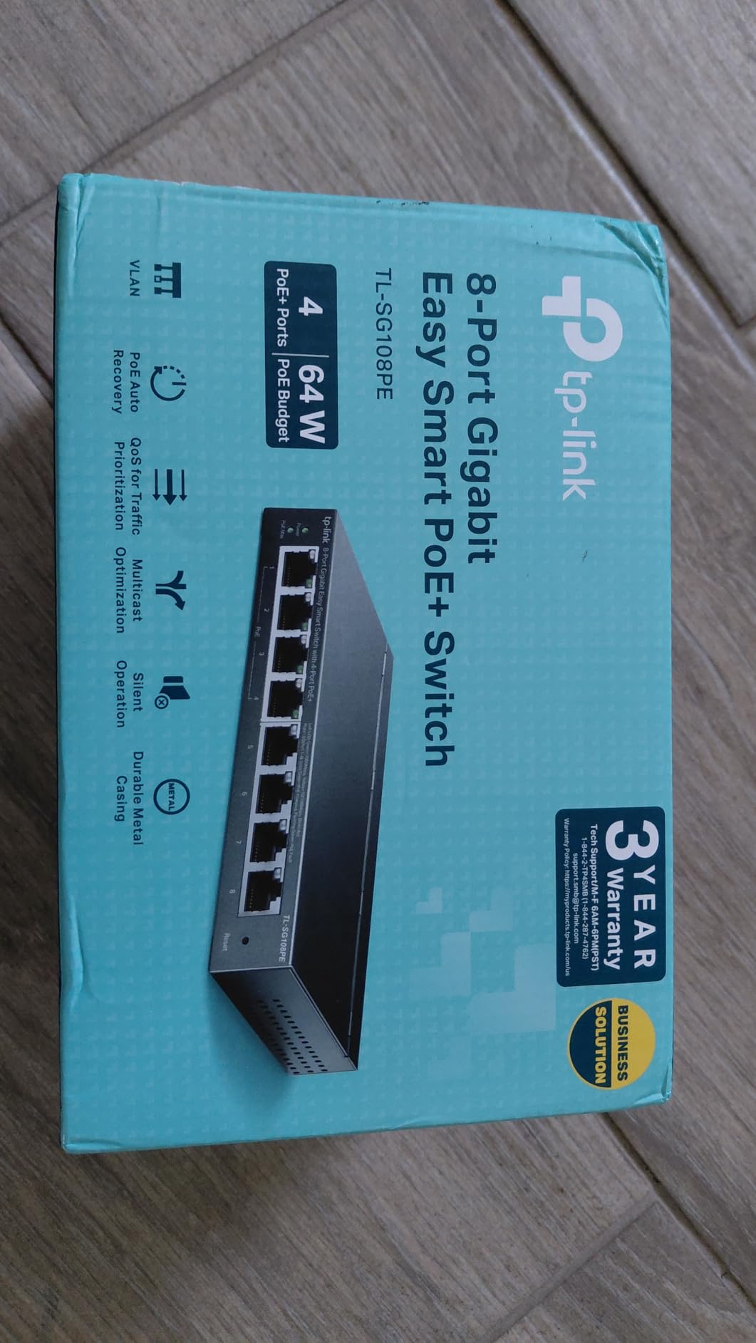 TP-Link TL-SG108PE V3 8-Port Gigabit Easy Smart Managed PoE Switch with 4 PoE+ Ports at 64W customer photo 2