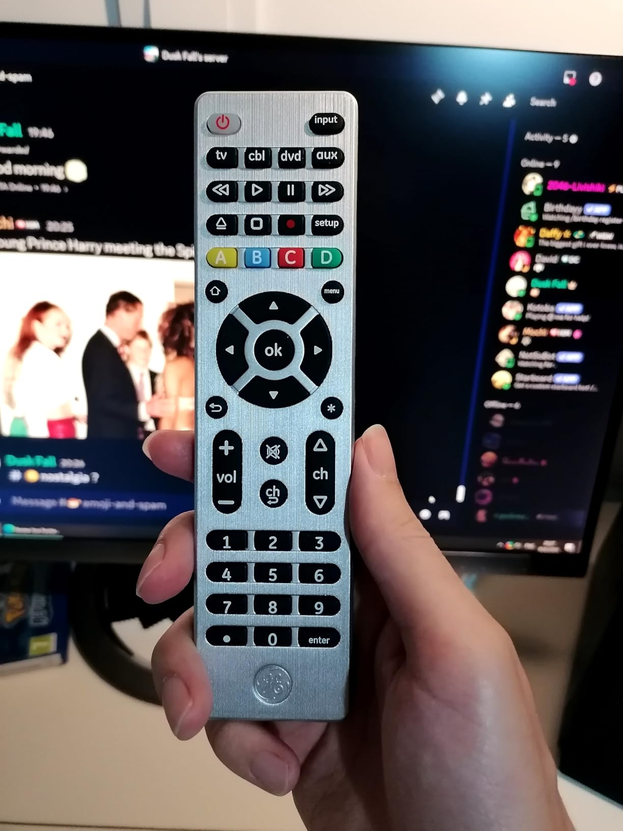 GE Universal Remote Control for Samsung LG RokuTV Vizio Sony Philips Sharp | RCA Sanyo Element Smart TVs Soundbars Streaming Players Blu-Ray and More, 4-Device 33709 customer photo 2