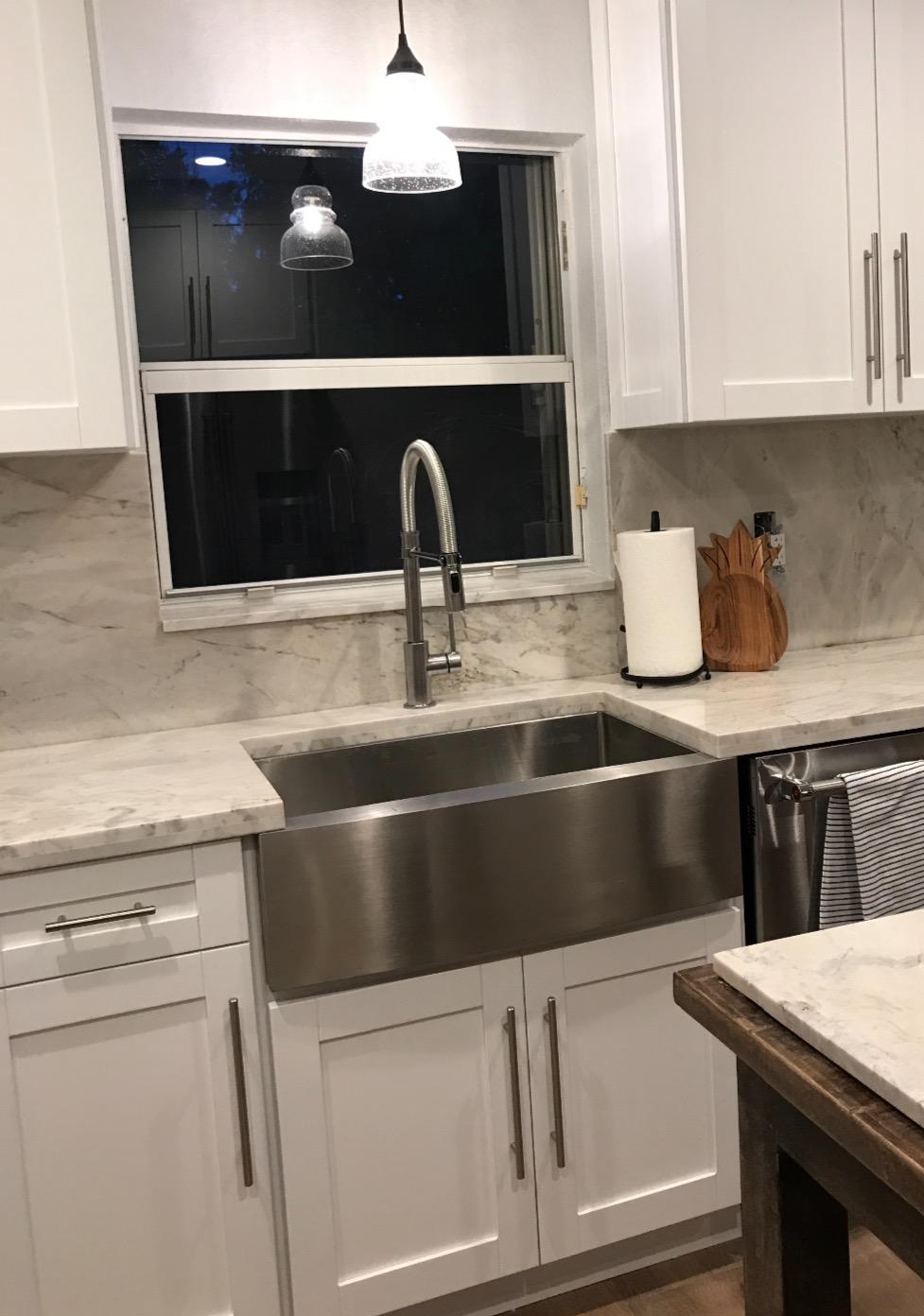Delta Faucet Trinsic Pro Commercial Style Kitchen Faucet Chrome, Kitchen Faucets with Pull Down Sprayer, Kitchen Sink Faucet, Faucet for Kitchen Sink with Magnetic Docking, 9659-DST customer photo 2
