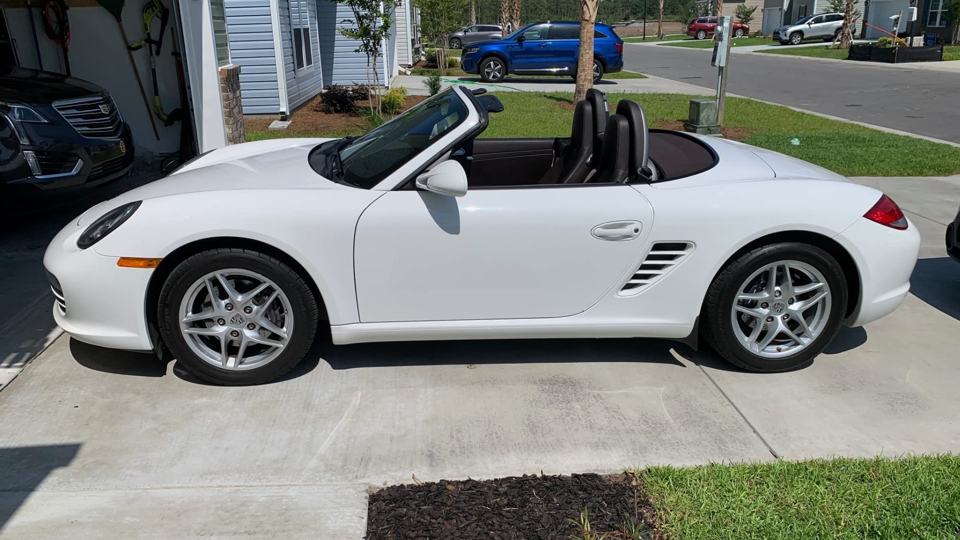 VViViD 3M Clear Paint Protection Vinyl Film 12 Inch Wide Choose Your Size Including Tools (12 Inch x 96 Inch (Incl. Detailer & 2X Black Felts)) customer photo 2