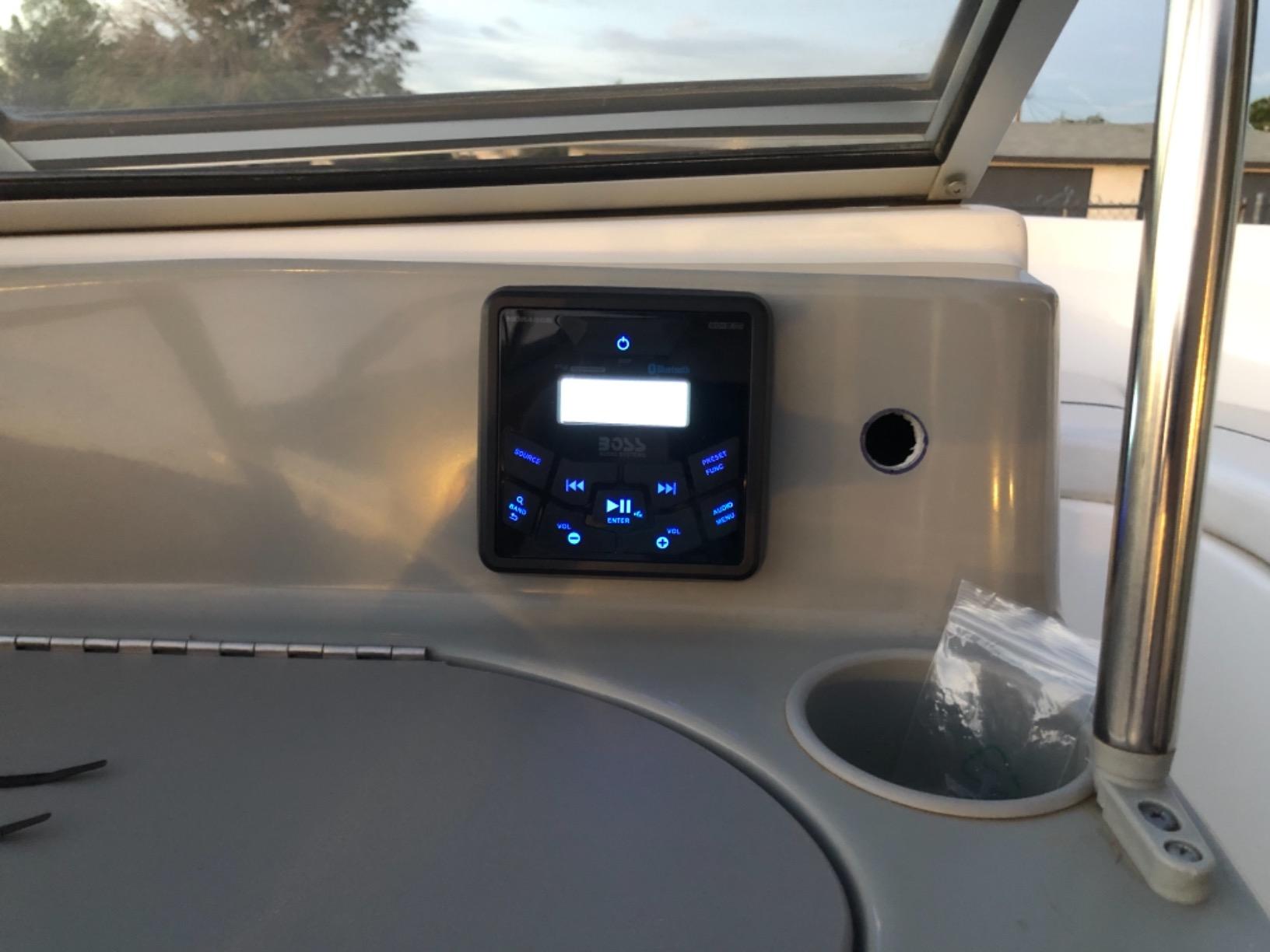 BOSS Audio Systems MGR450B Marine Boat Stereo, NOAA Weather Band Tuner customer photo 2
