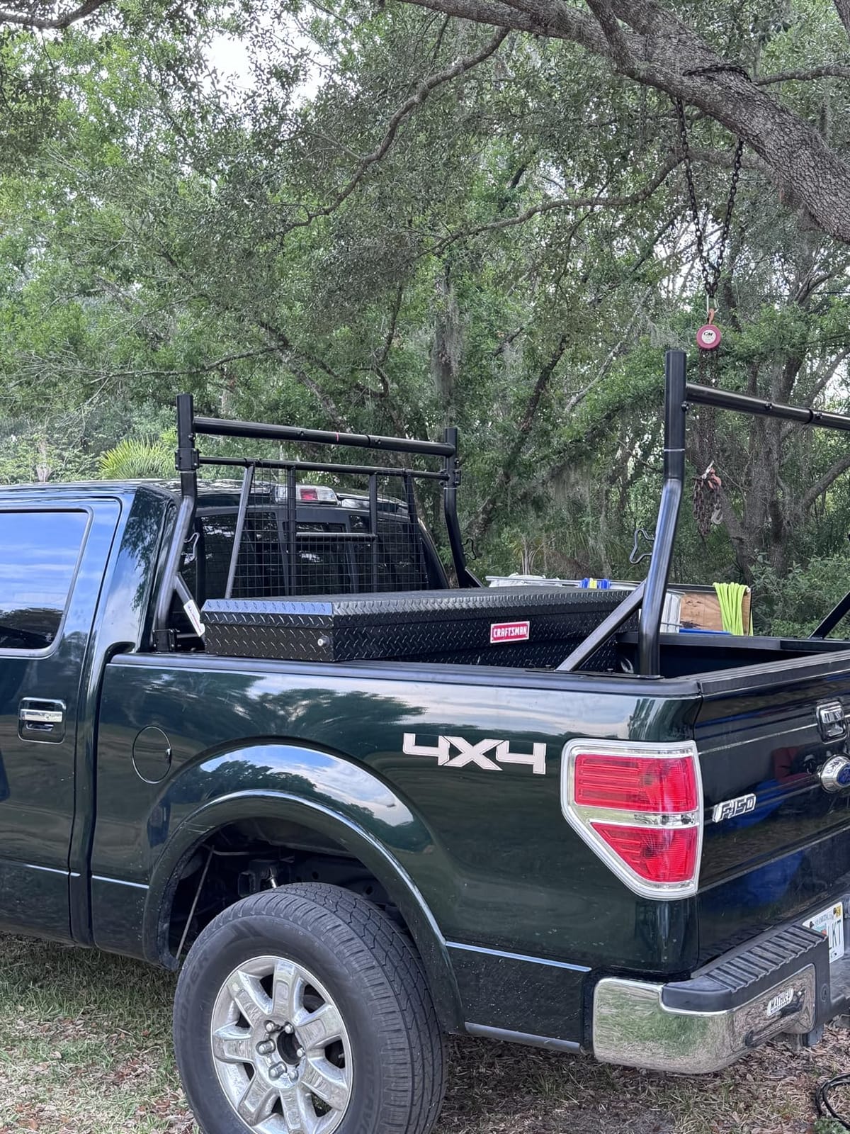 Model X35-W 800 LB Capacity Extendable Pick-up Truck Rack with Protective Screen Set (Black) customer photo 2
