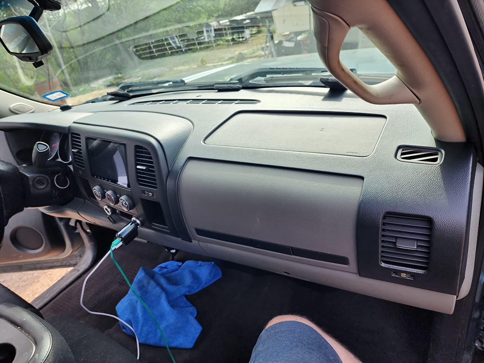 DashSkin Dash Cover Compatible with 2007-2013 Chevy Silverado & GMC Sierra in Ebony Black - Hard Molded Plastic Dashboard Cap customer photo 1