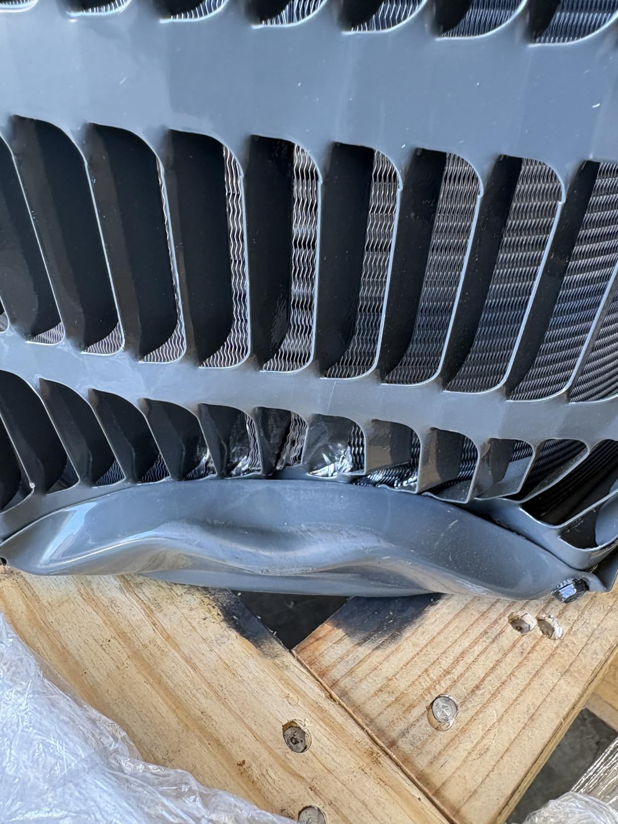 Goodman 2 Ton 14.3 SEER2 Air Conditioning Condenser and Coil GLXS4BA2410 - CAPTA2422A3 customer photo 1